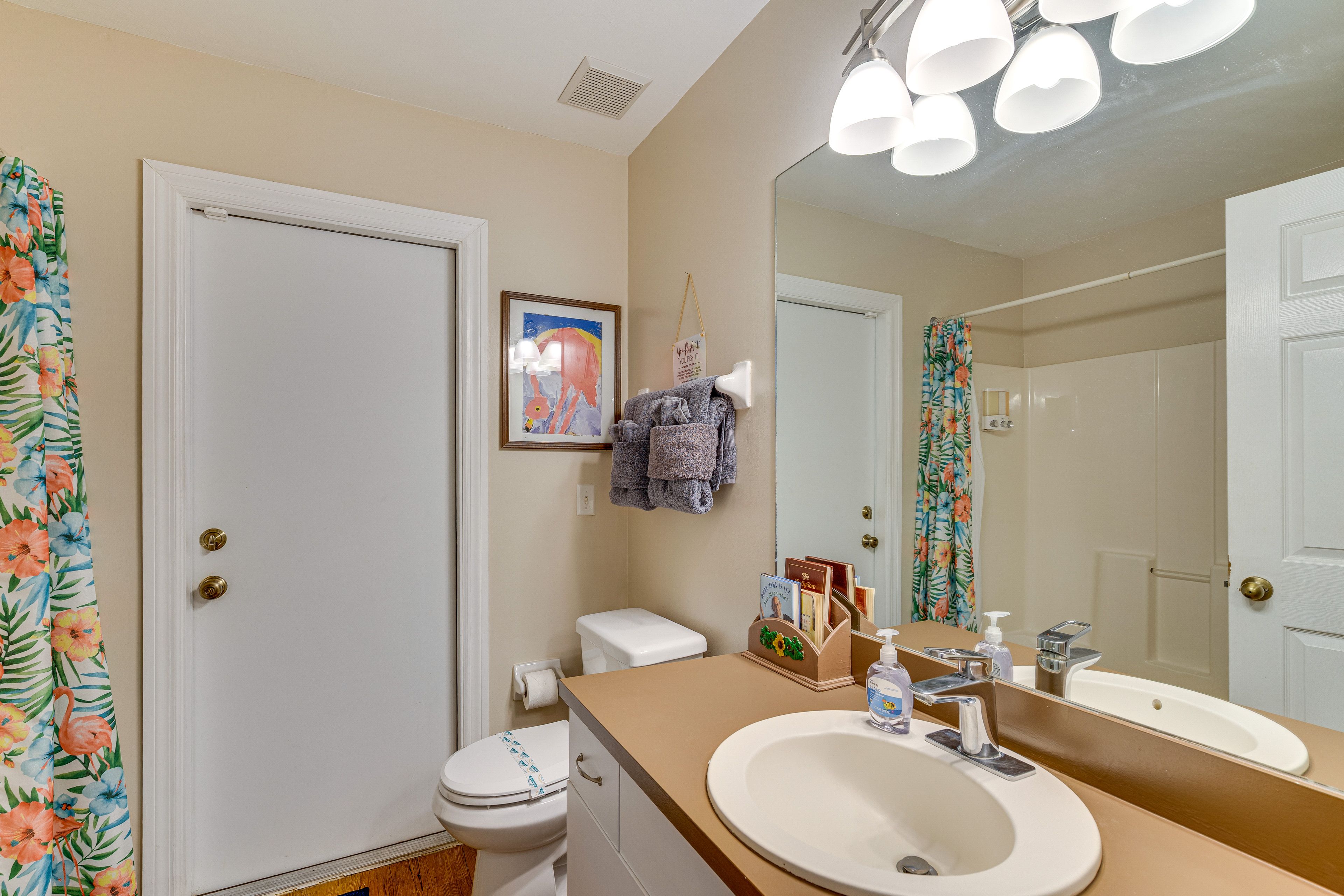 Full Bathroom