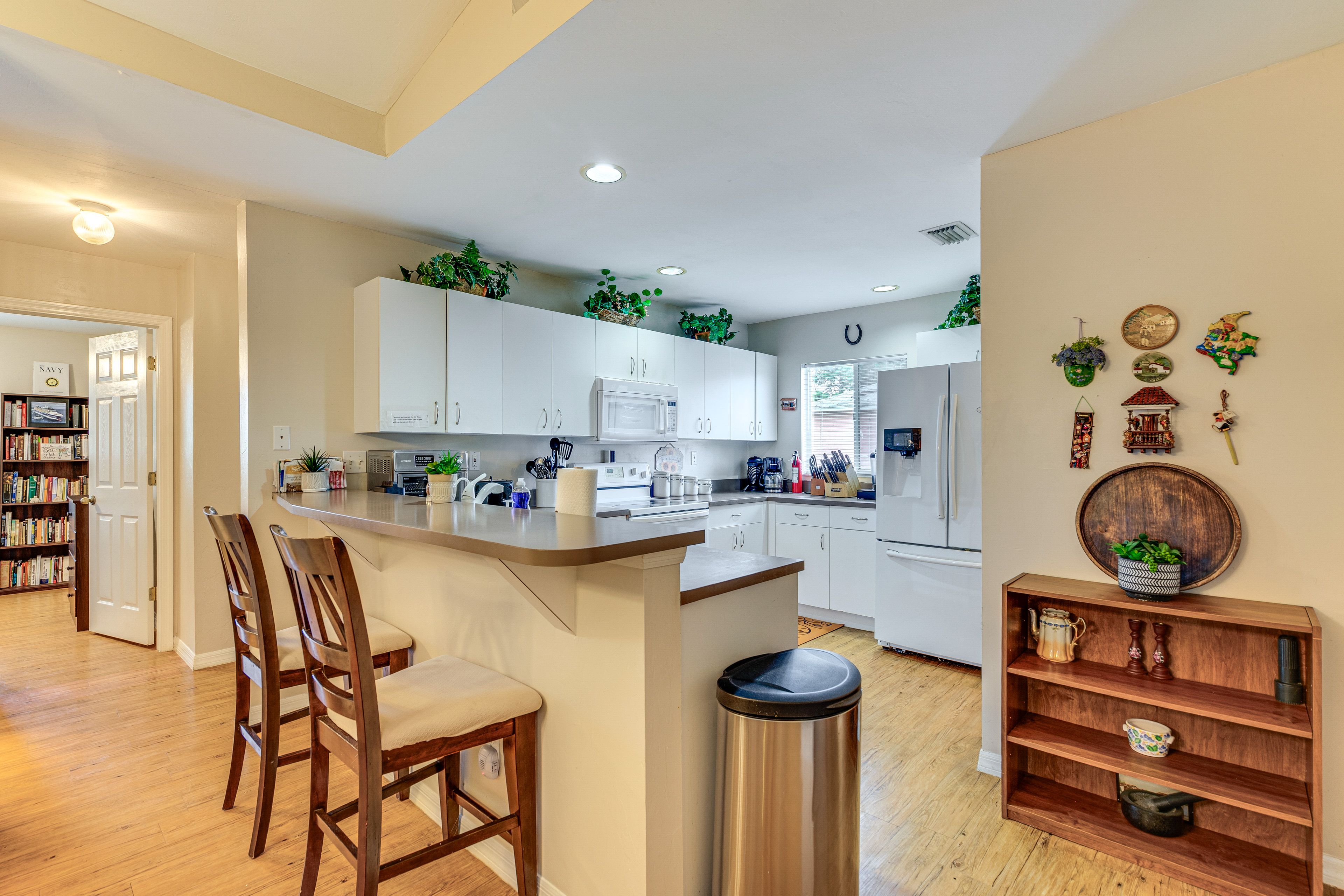 Breakfast Bar