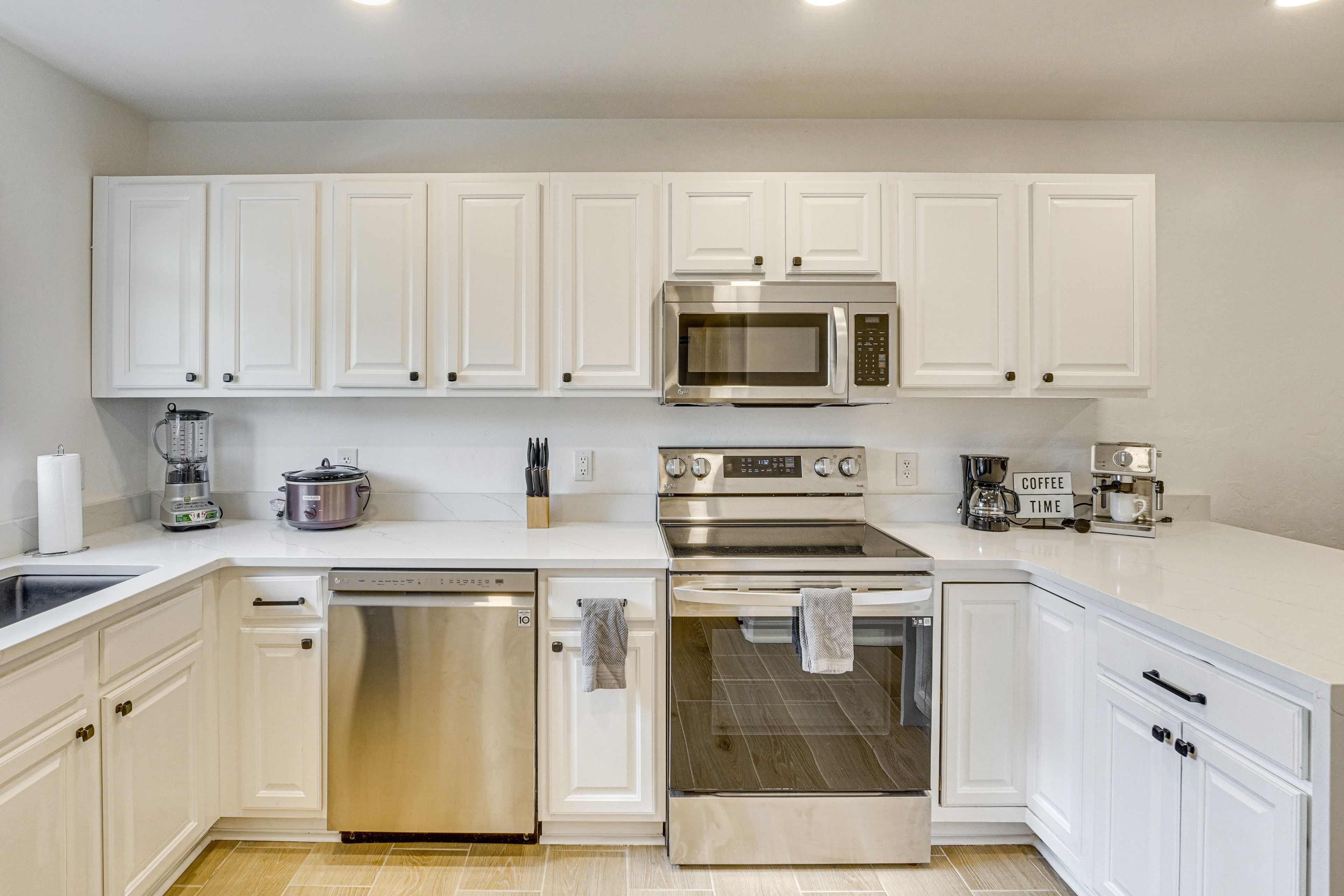 Kitchen | Dishwasher