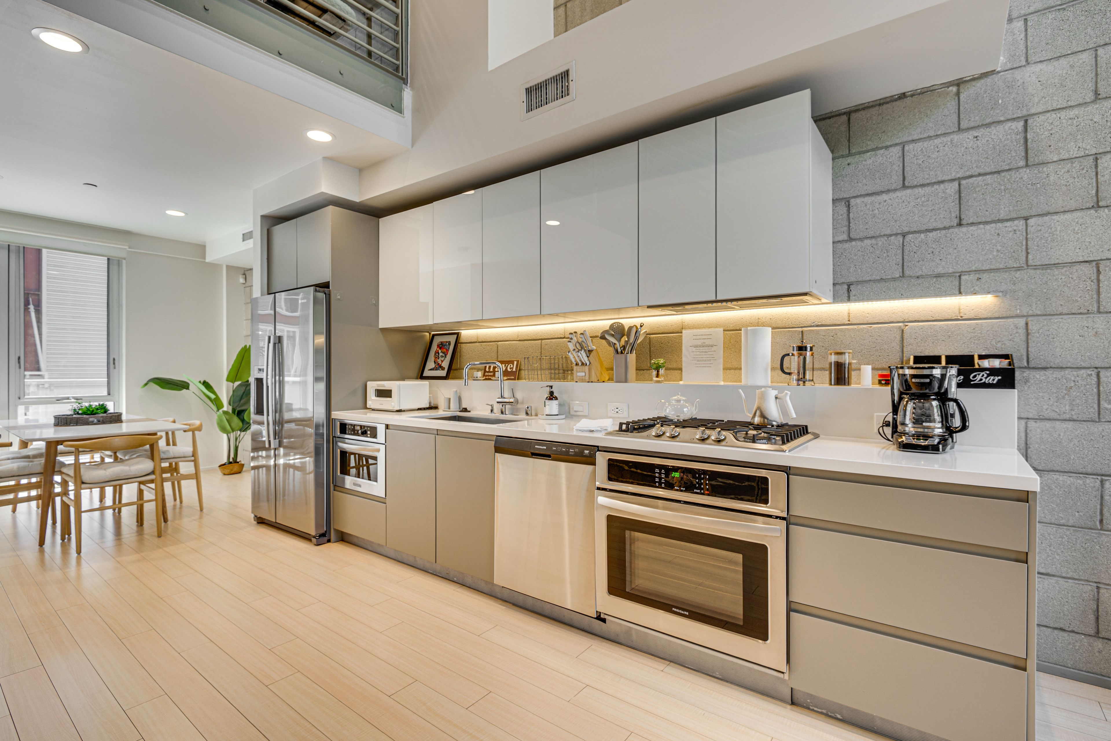 Los Angeles Vacation Rental | 2BR | 2.5BA | 1,950 Sq Ft | Stairs Required