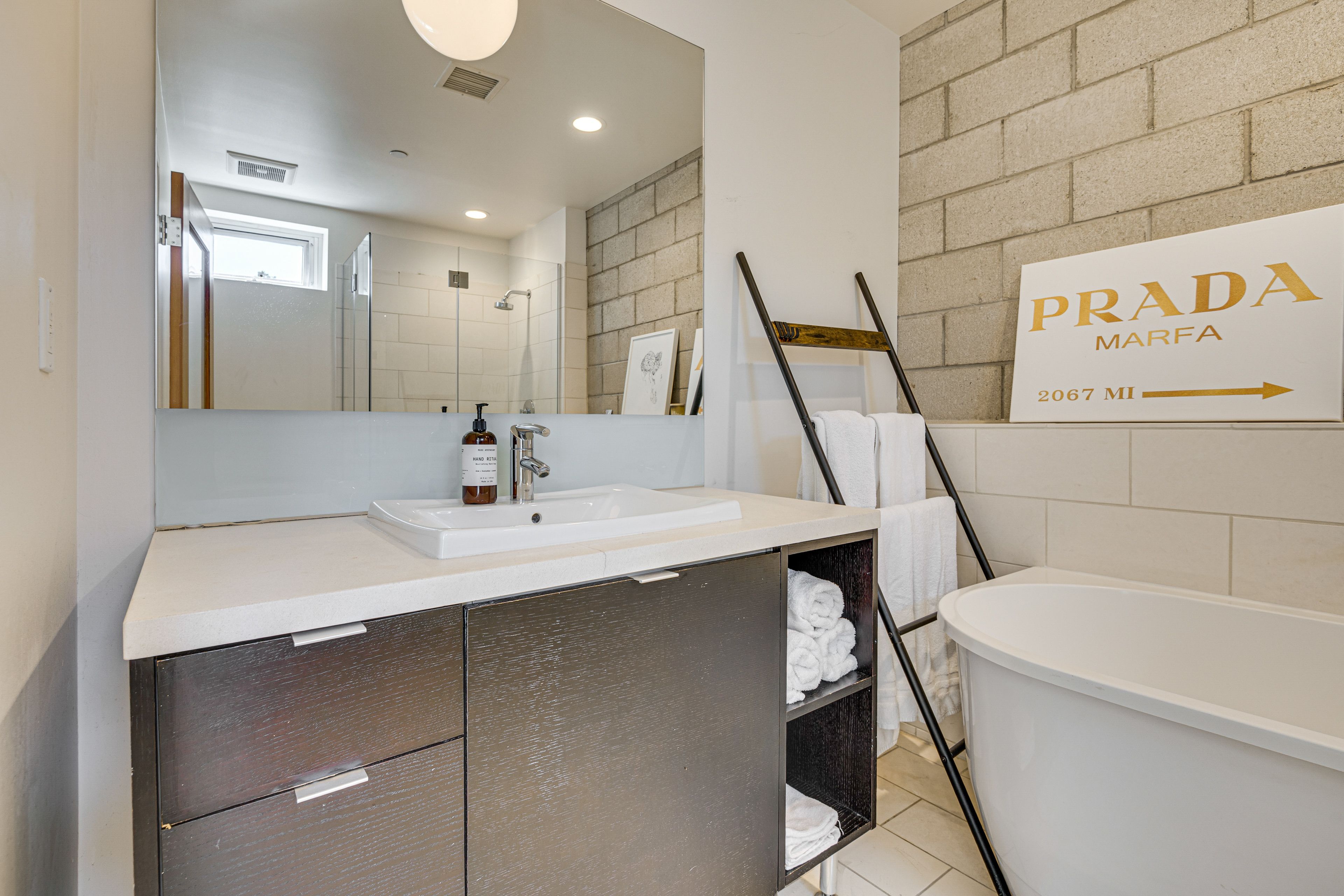 En-Suite Bathroom | 3rd Floor
