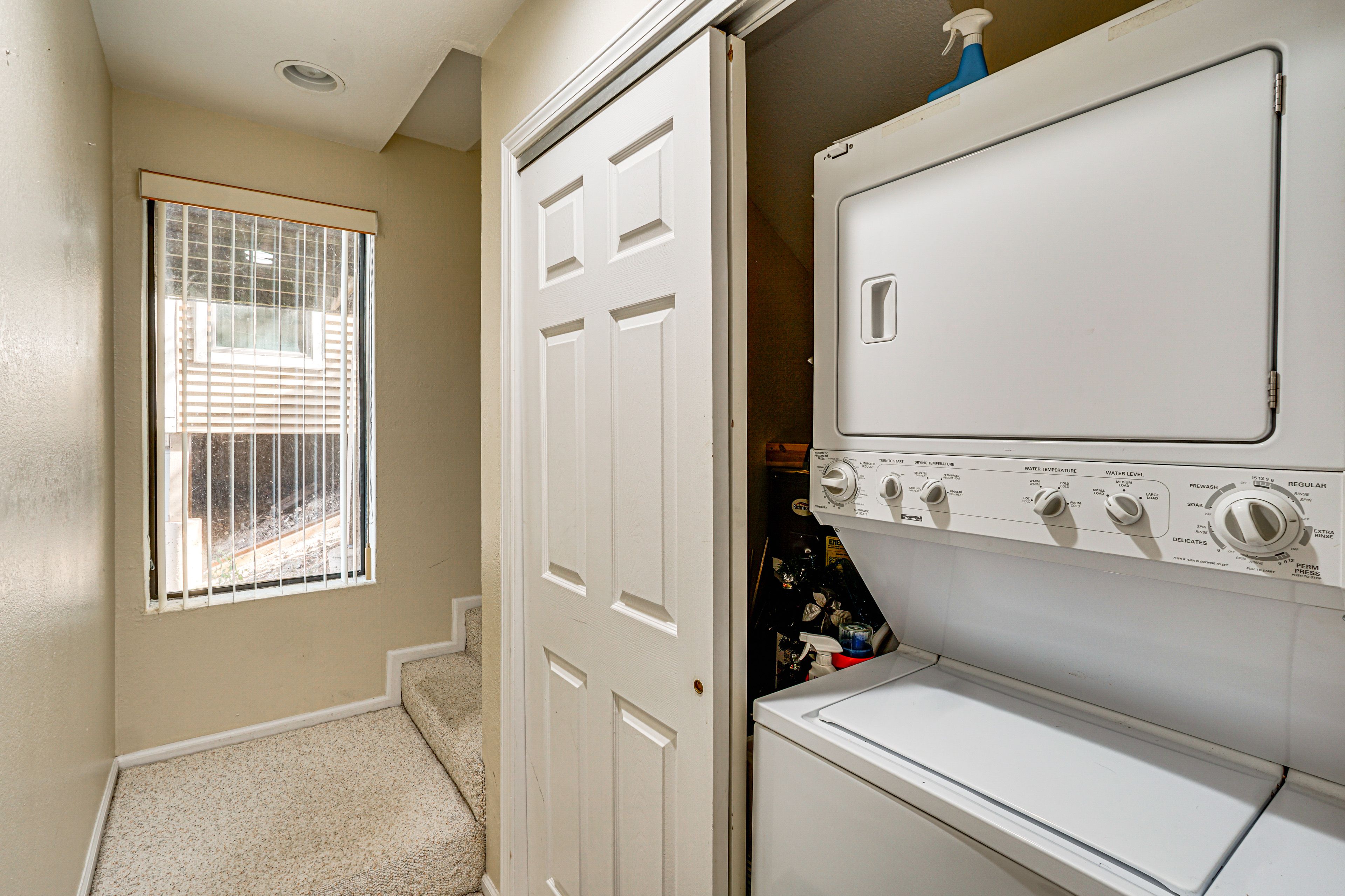 In-Unit Laundry | 1st Floor