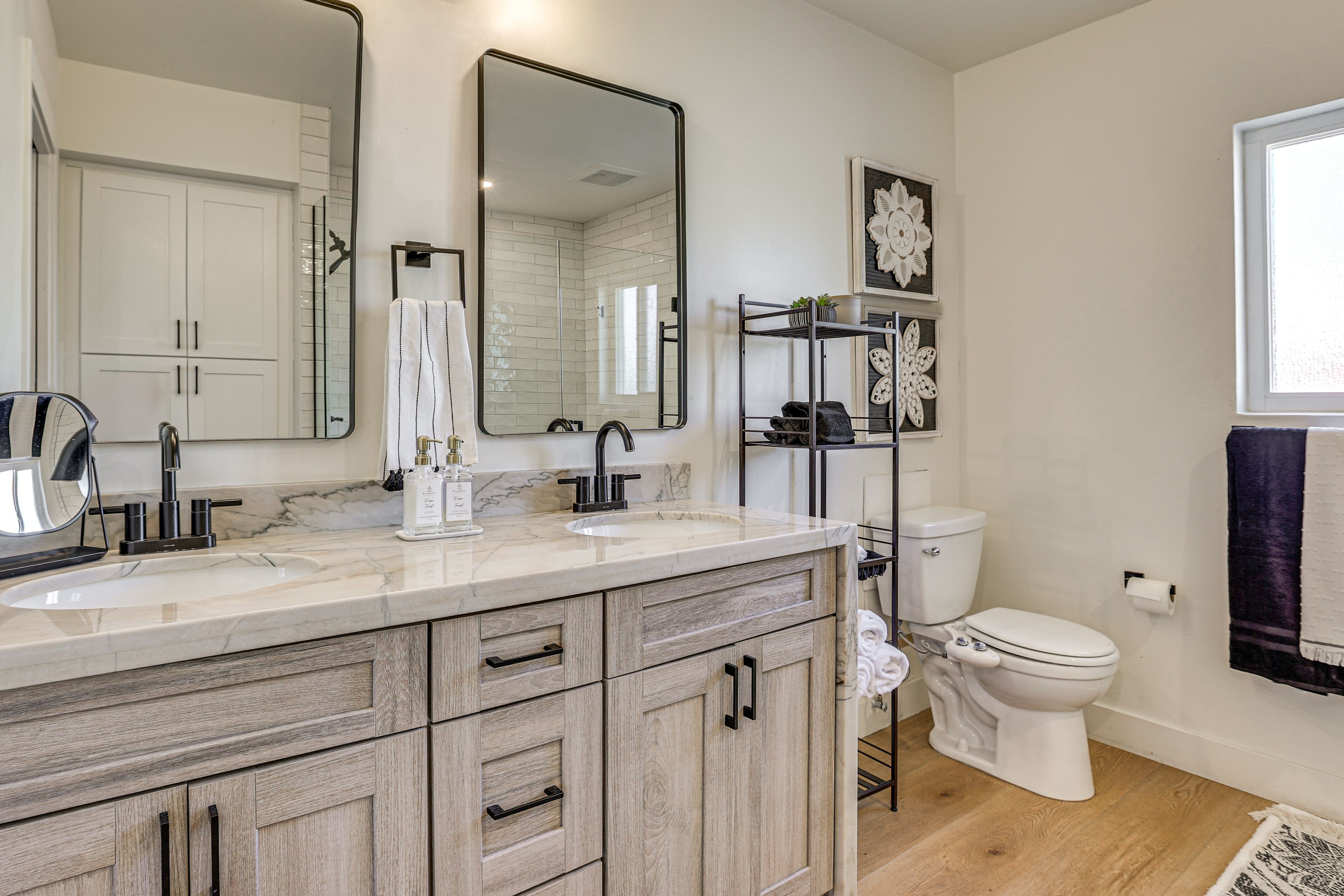 En-Suite Bathroom | Towels Provided