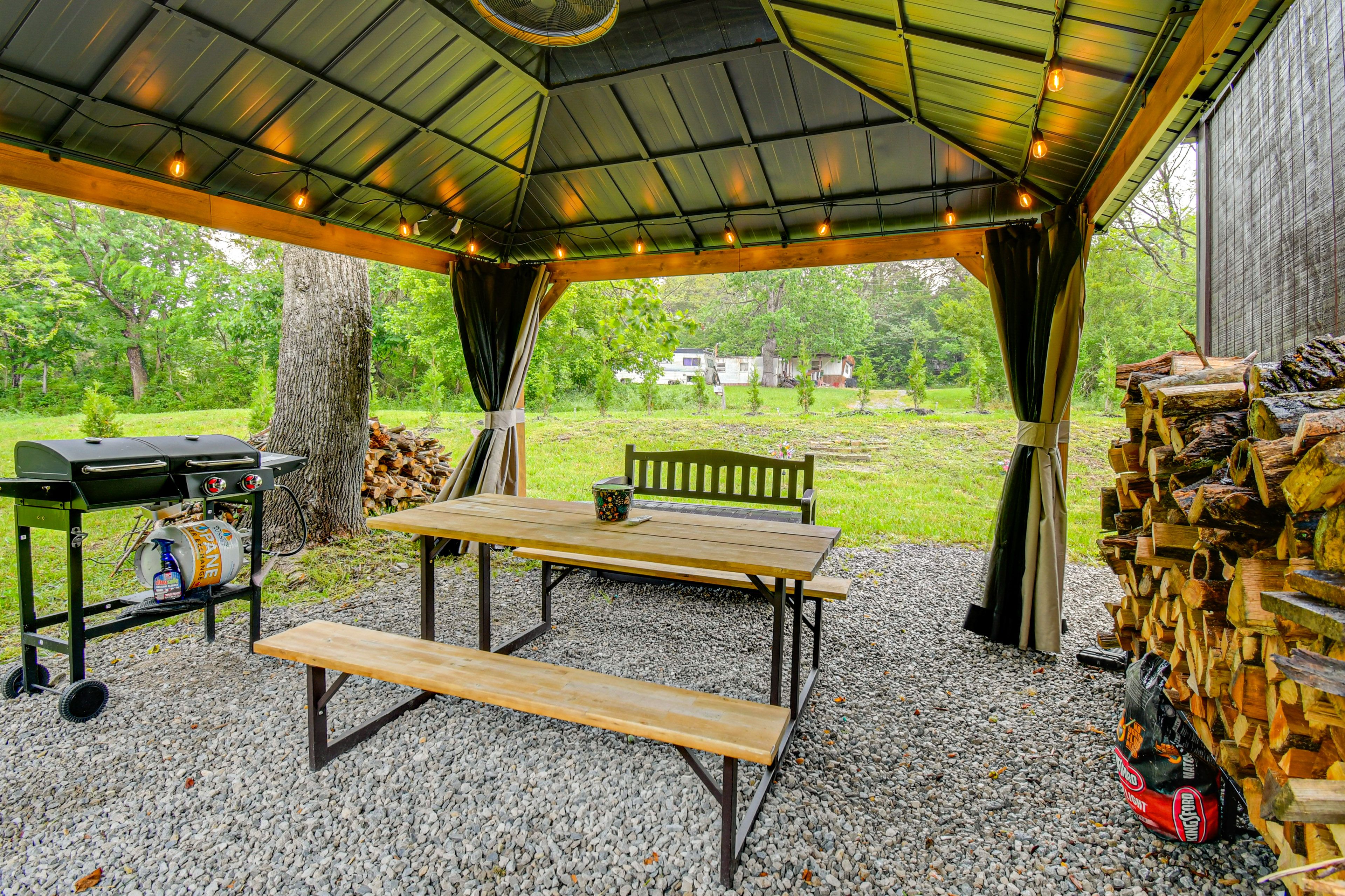 Patriot Vacation Rental | 2BR | 1BA | 760 Sq Ft