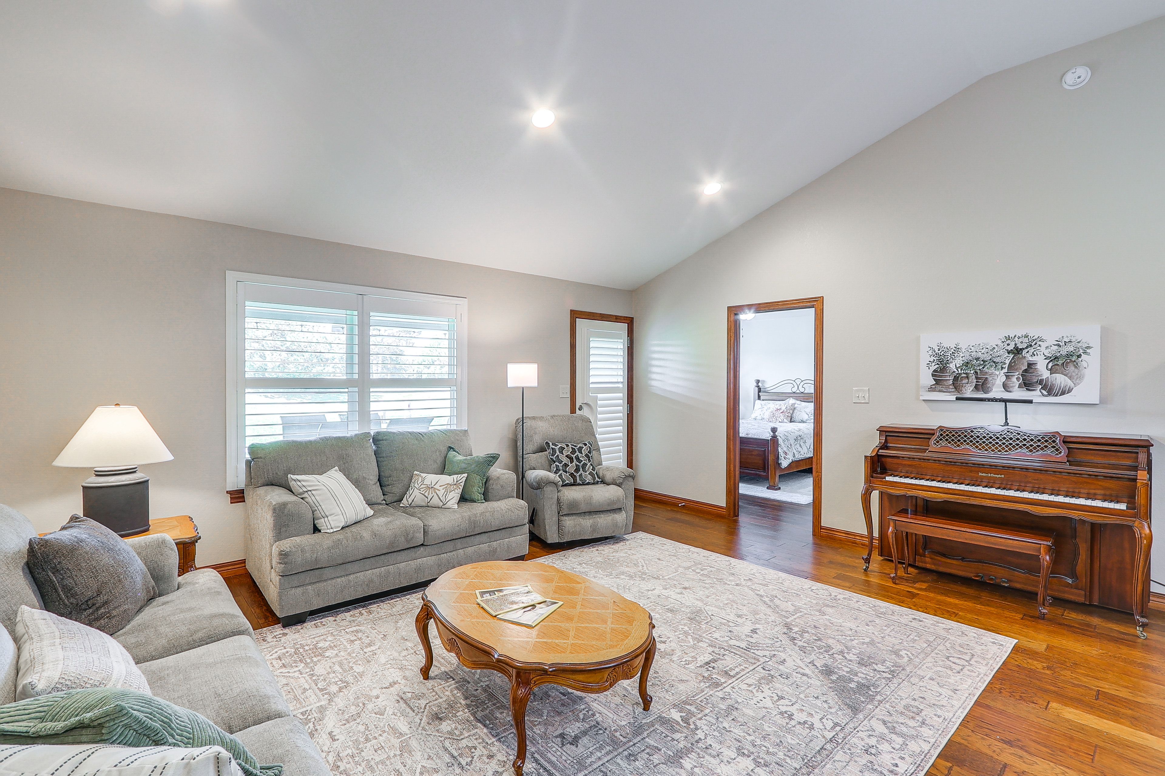 Living Area | Queen Sleeper Sofa | Piano | Main Floor