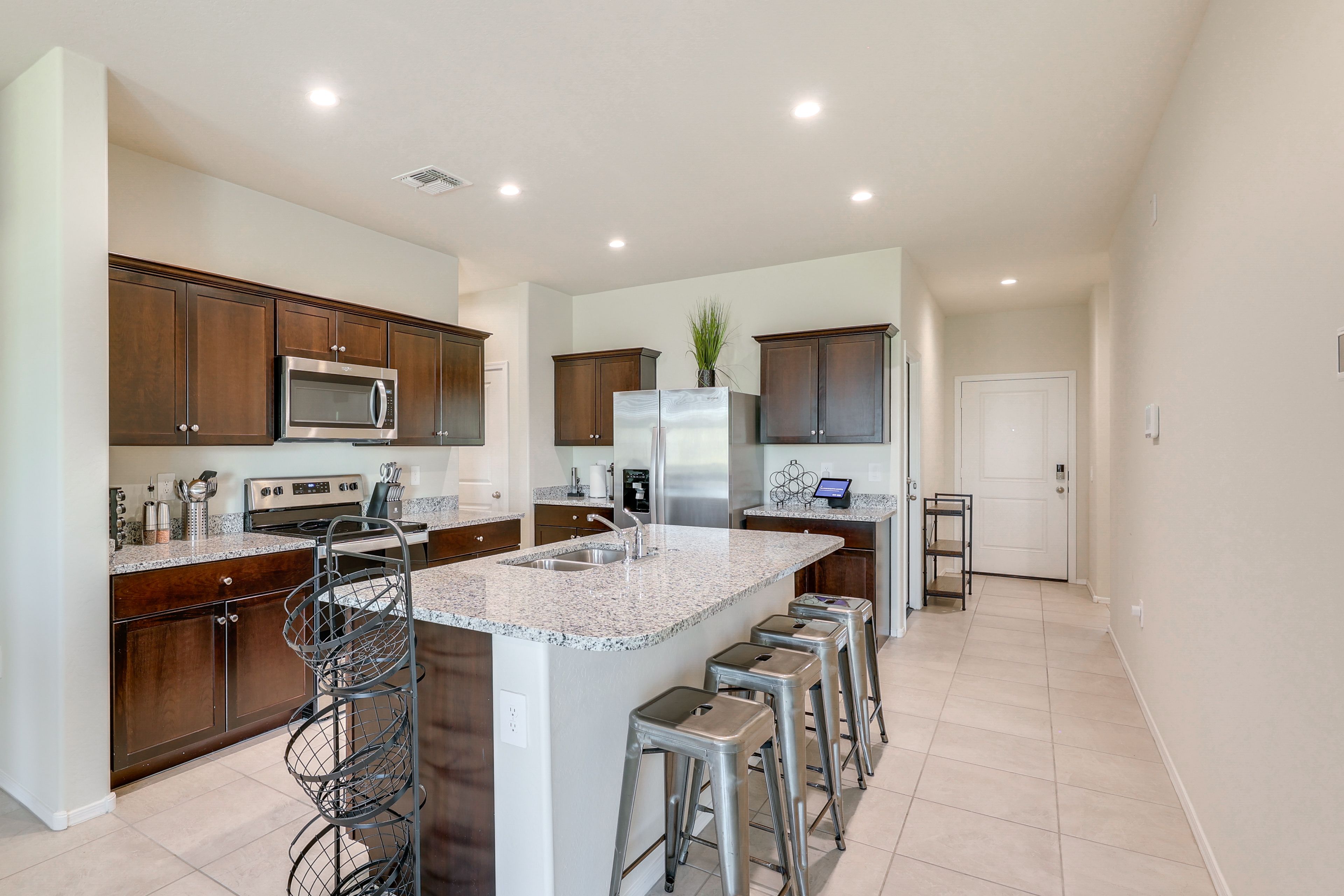 Kitchen | Stove/Oven | Dishwasher