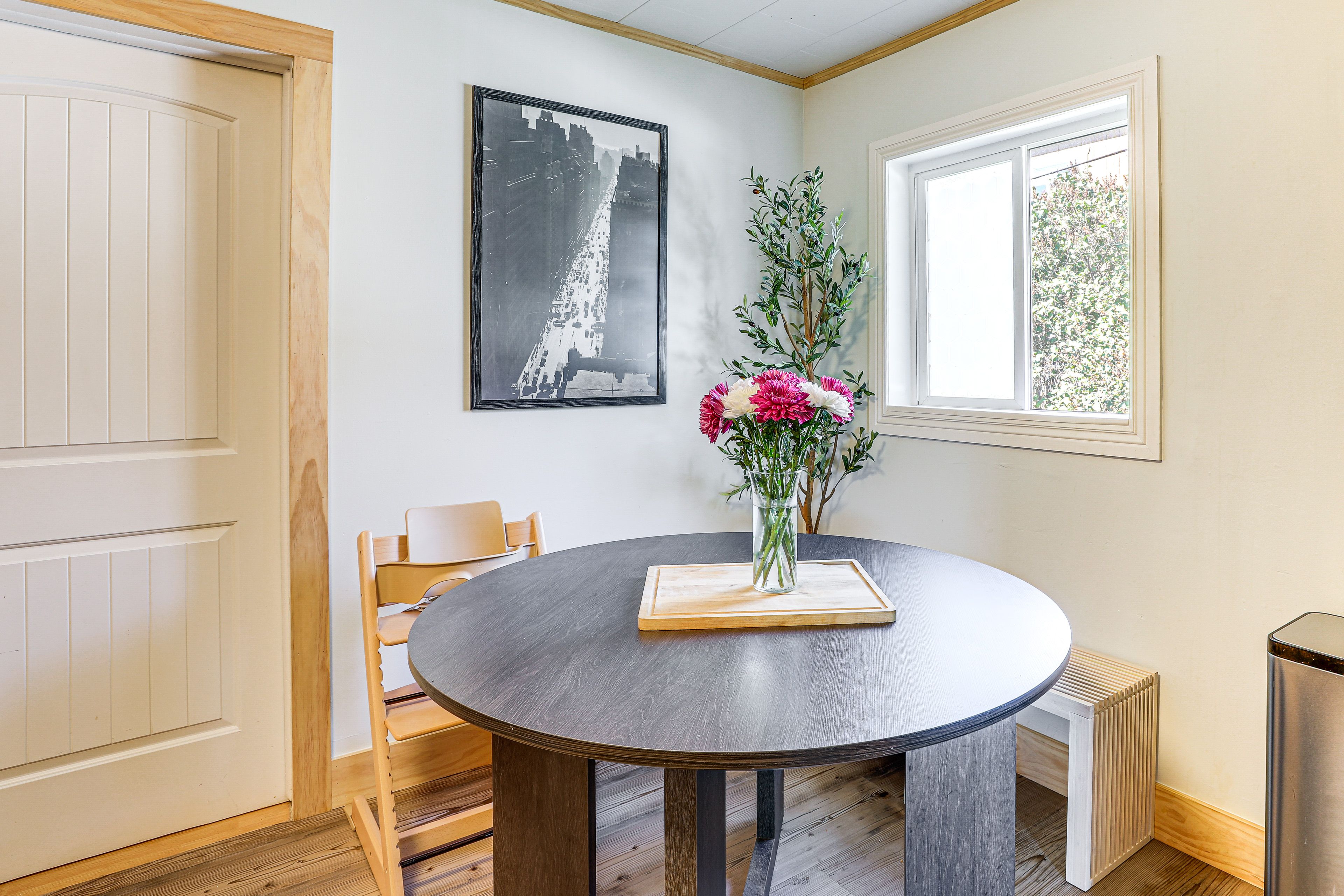 Dining Area | 1st Floor