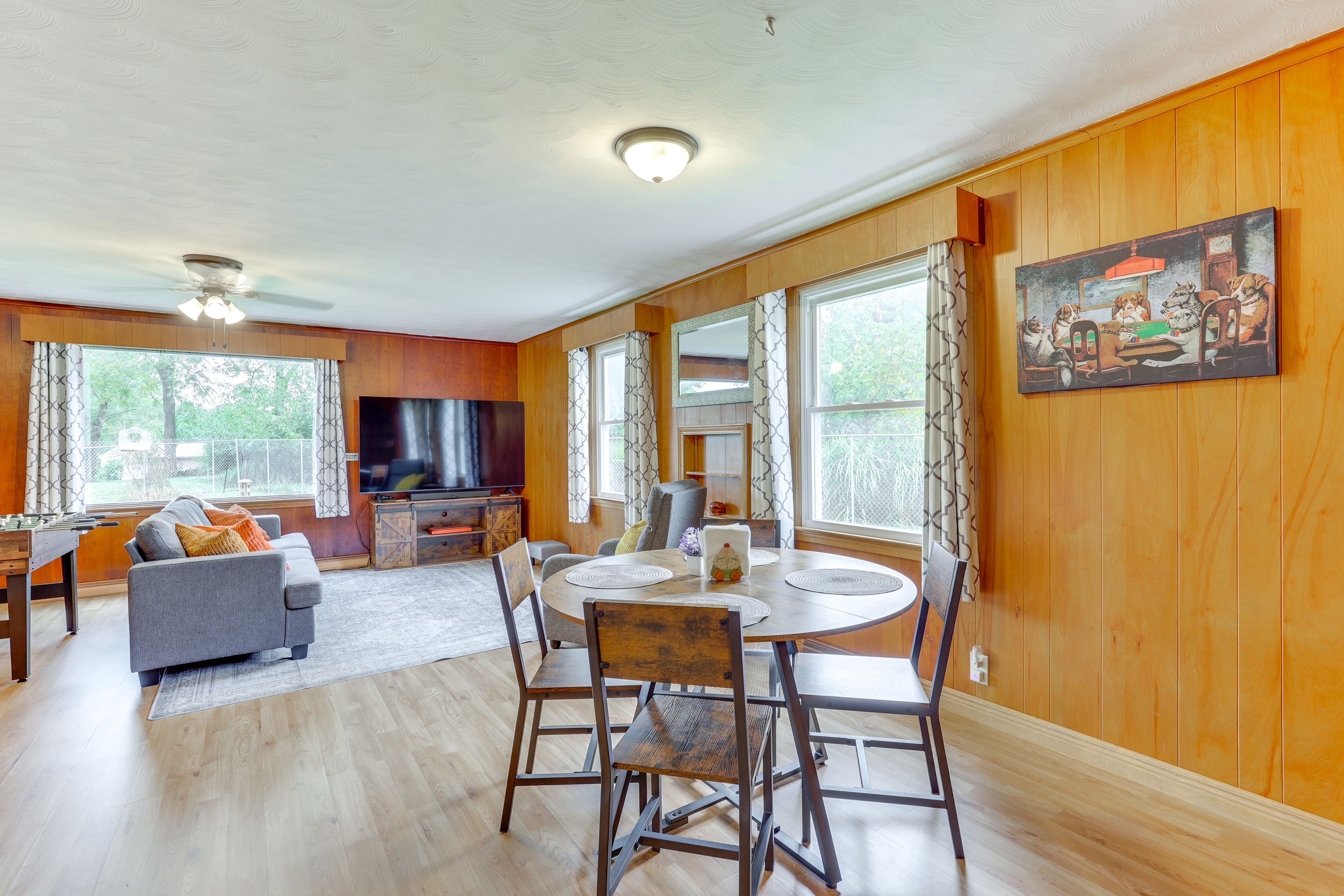 Dining Area | Dishware & Flatware | Main Level
