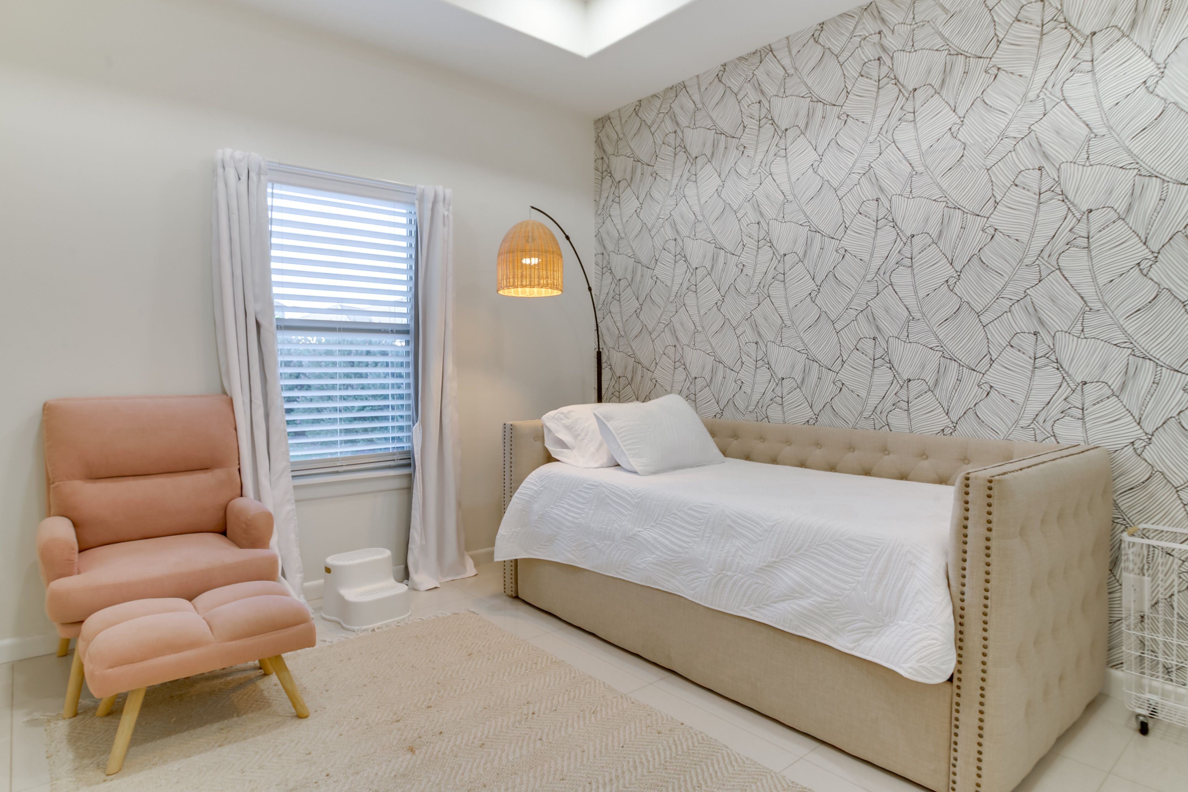 Bedroom 3 | Twin Daybed w/ Twin Trundle