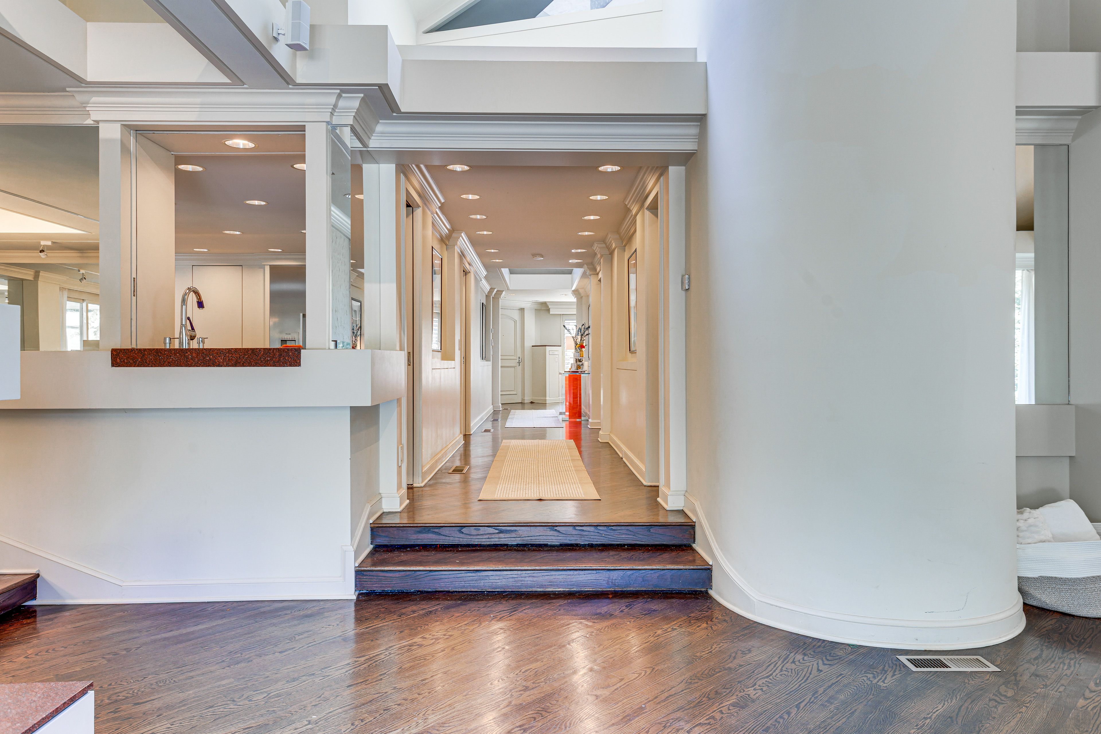 Hallway | Main Floor