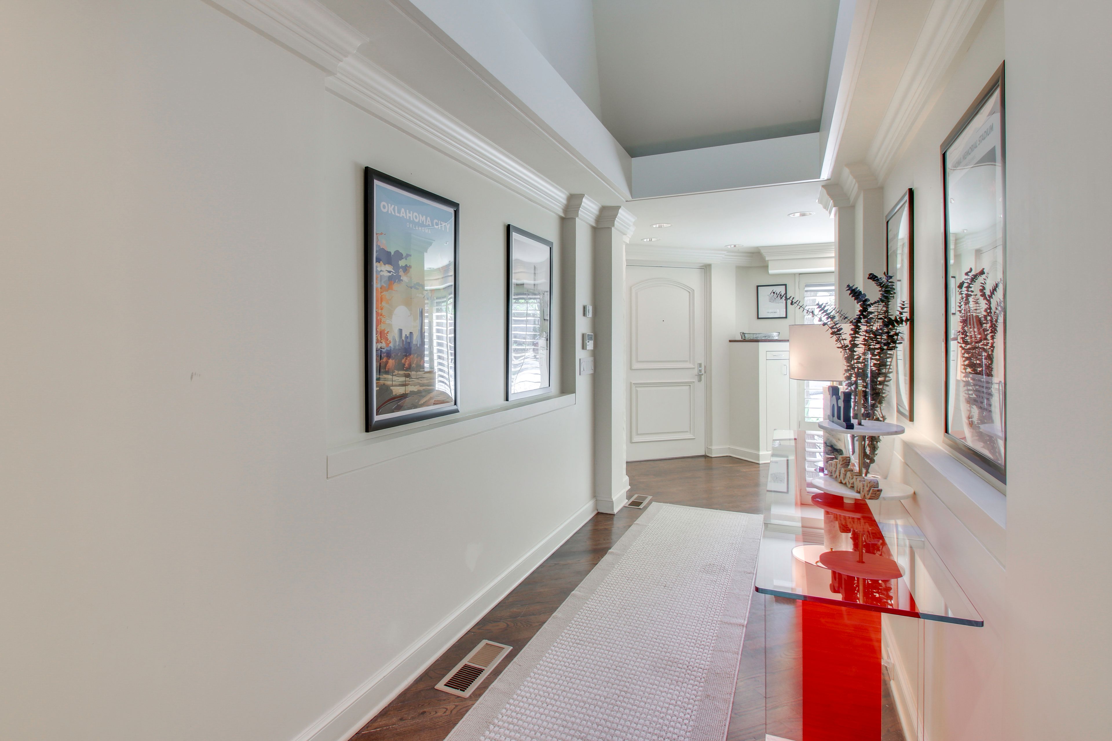 Entryway | Main Floor