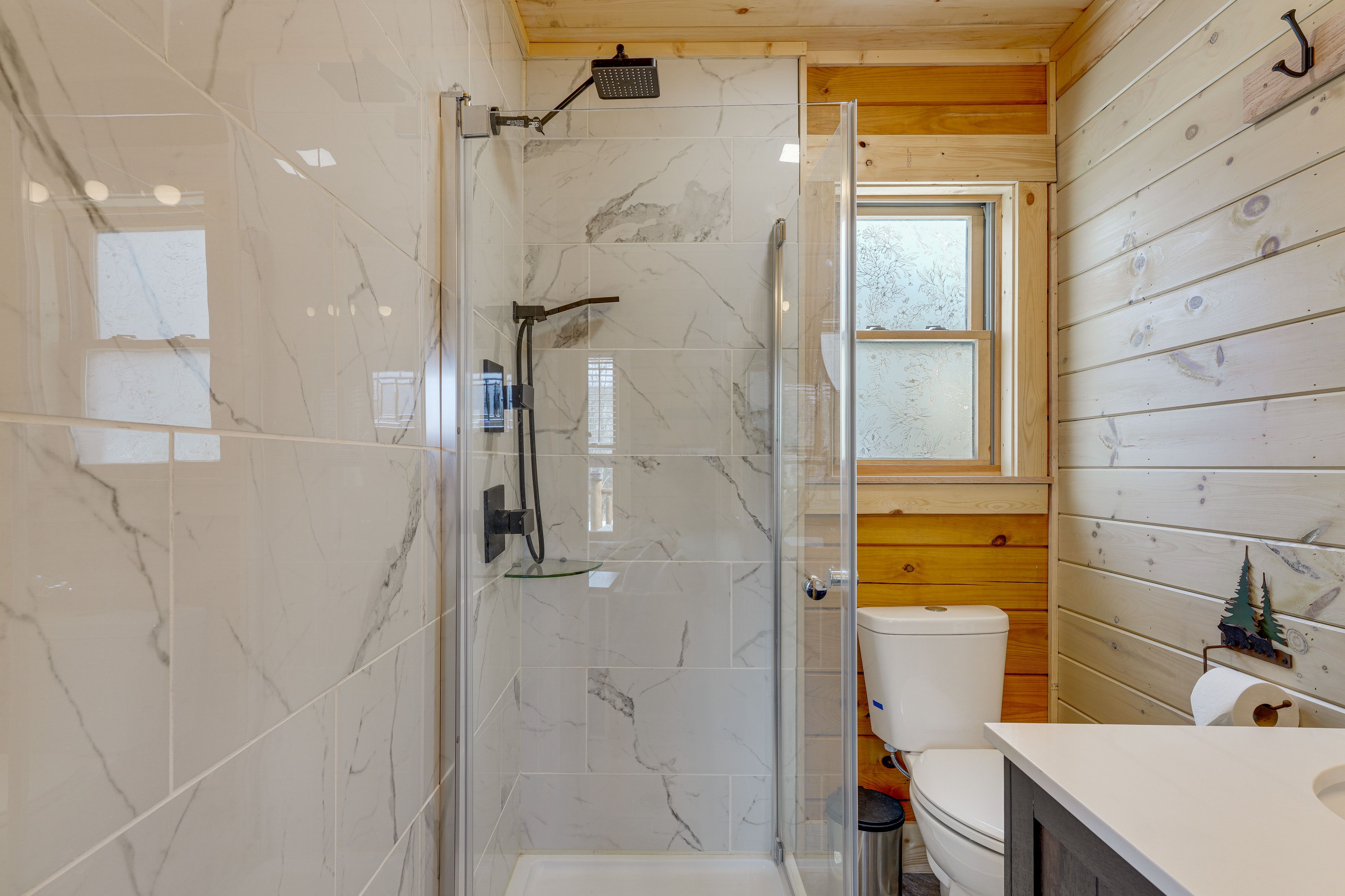 Full Bath | 1st Floor