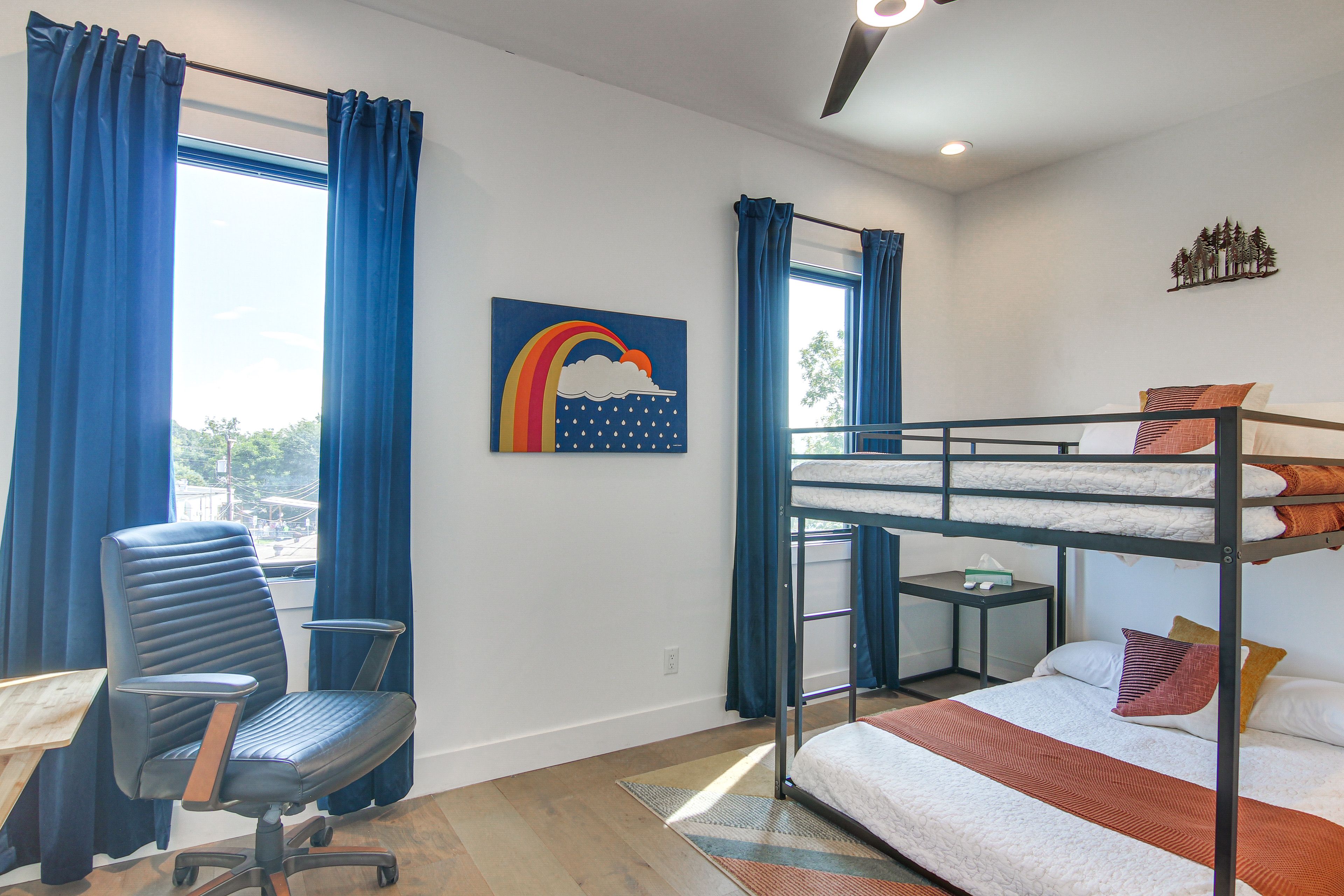 Bedroom 2 | Full Bunk Bed | Laptop Workspace | Free WiFi | 3rd Floor