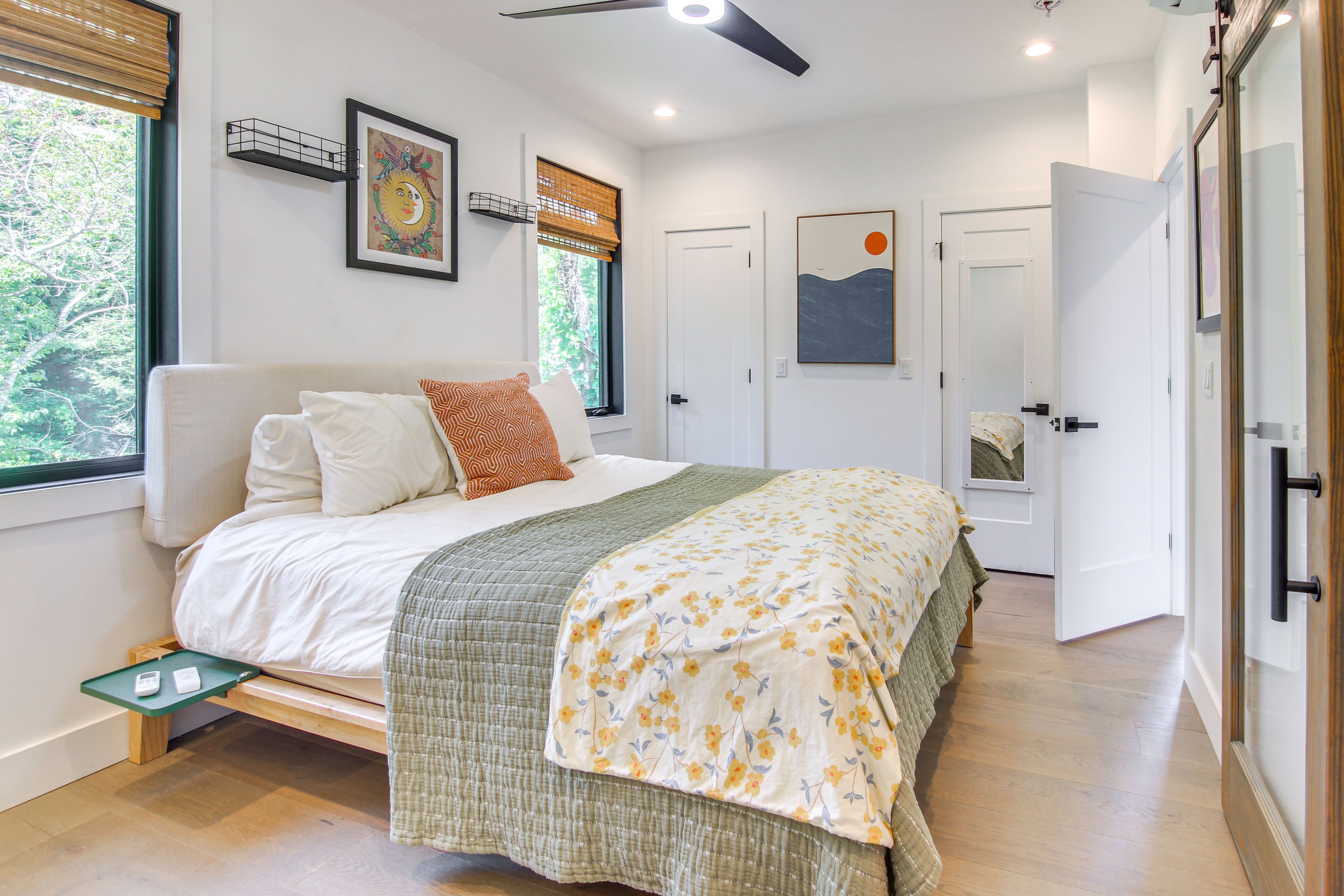 Bedroom 1 | King Bed | 3rd Floor