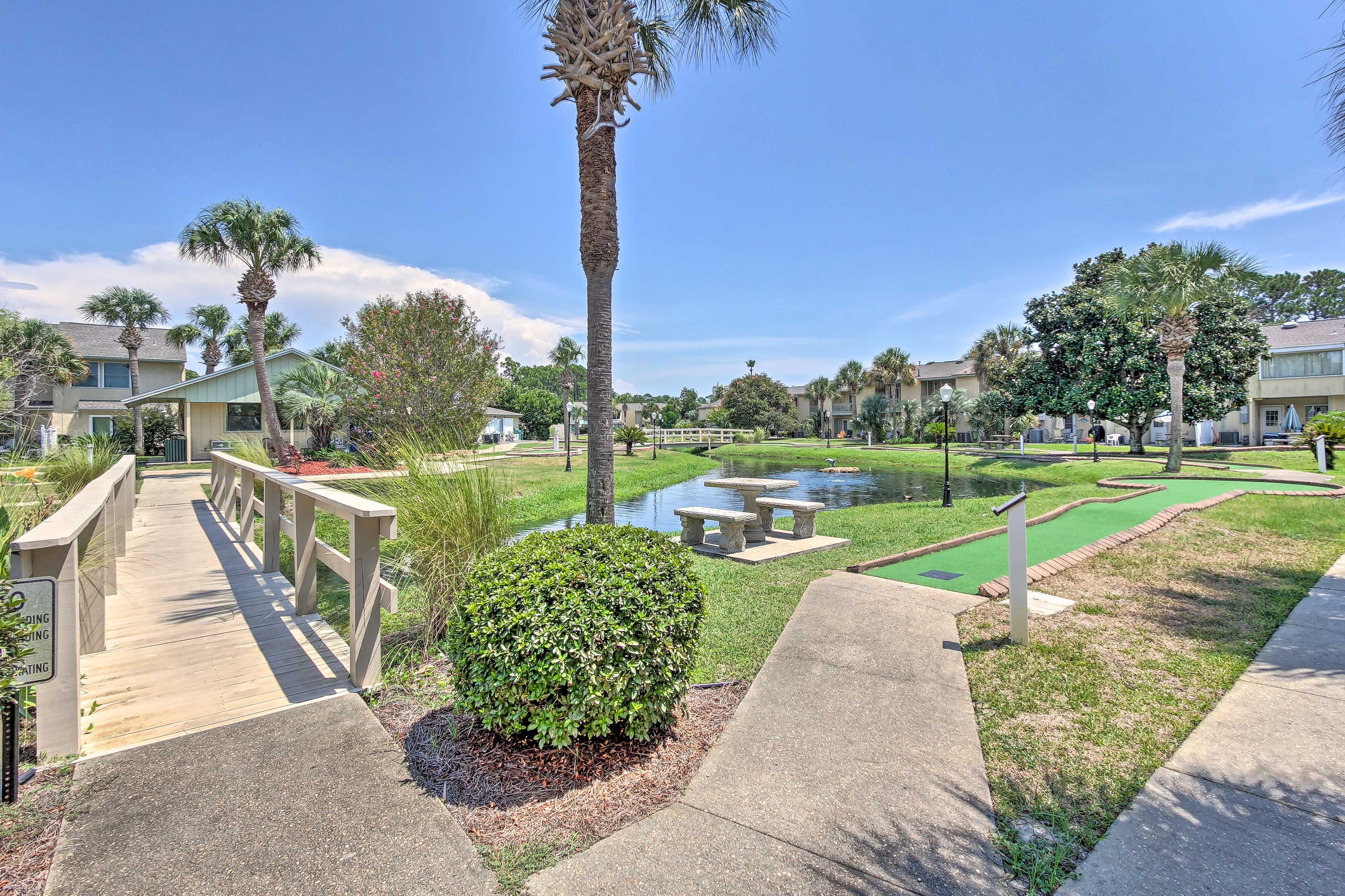 Community Miniature Golf