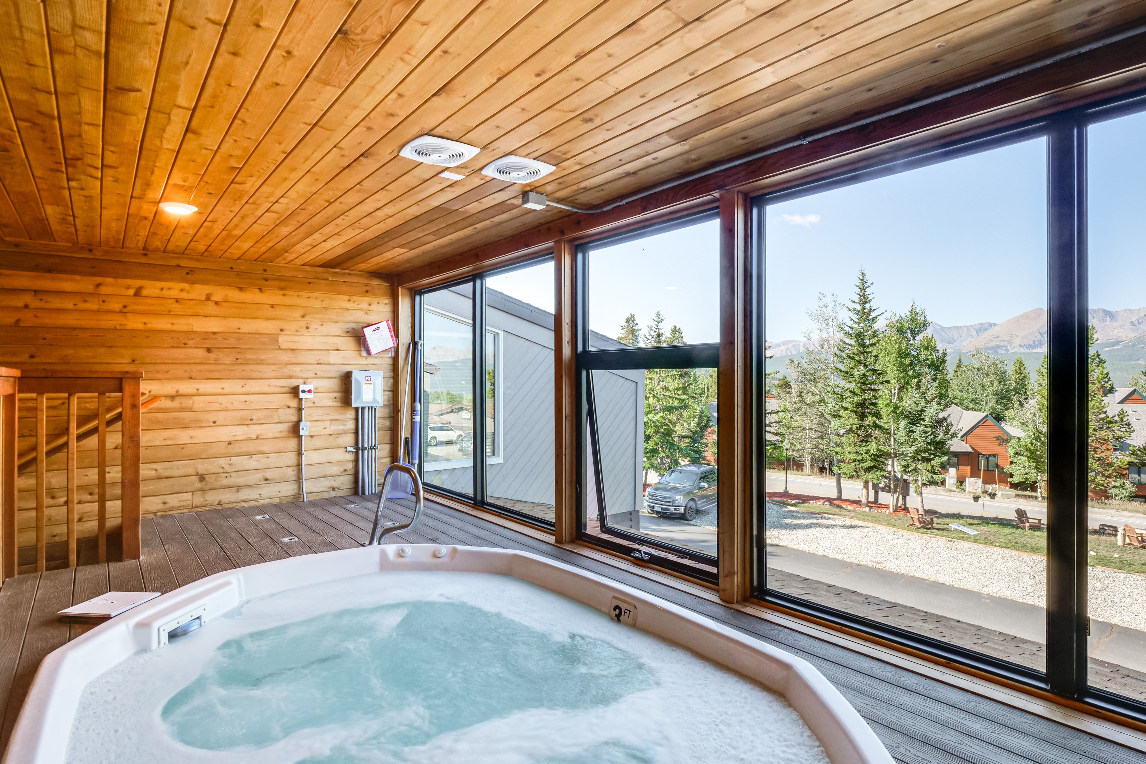 Gold Point Resort | Community Amenities | Indoor Hot Tub