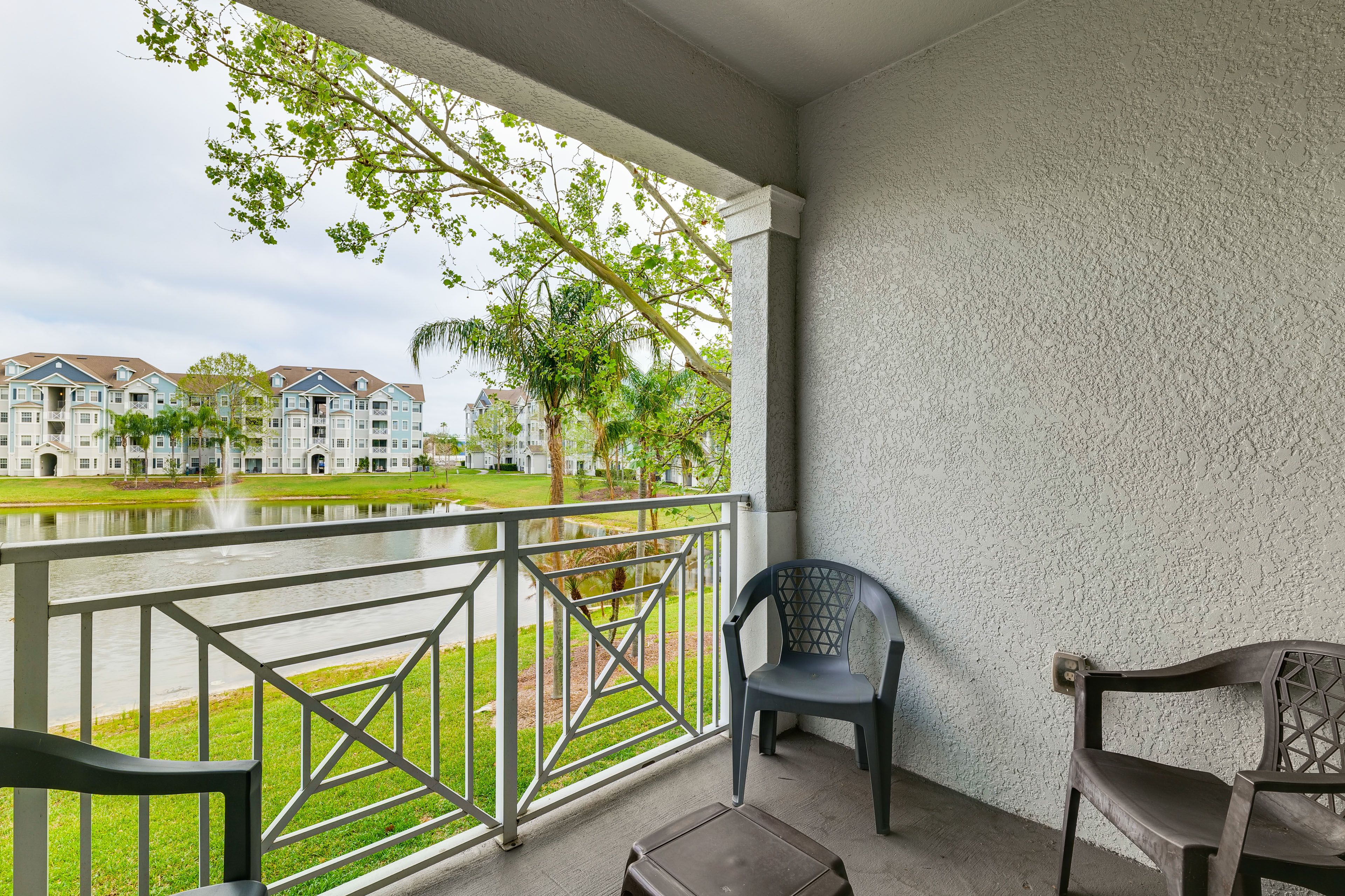 Private Balcony | Water Views