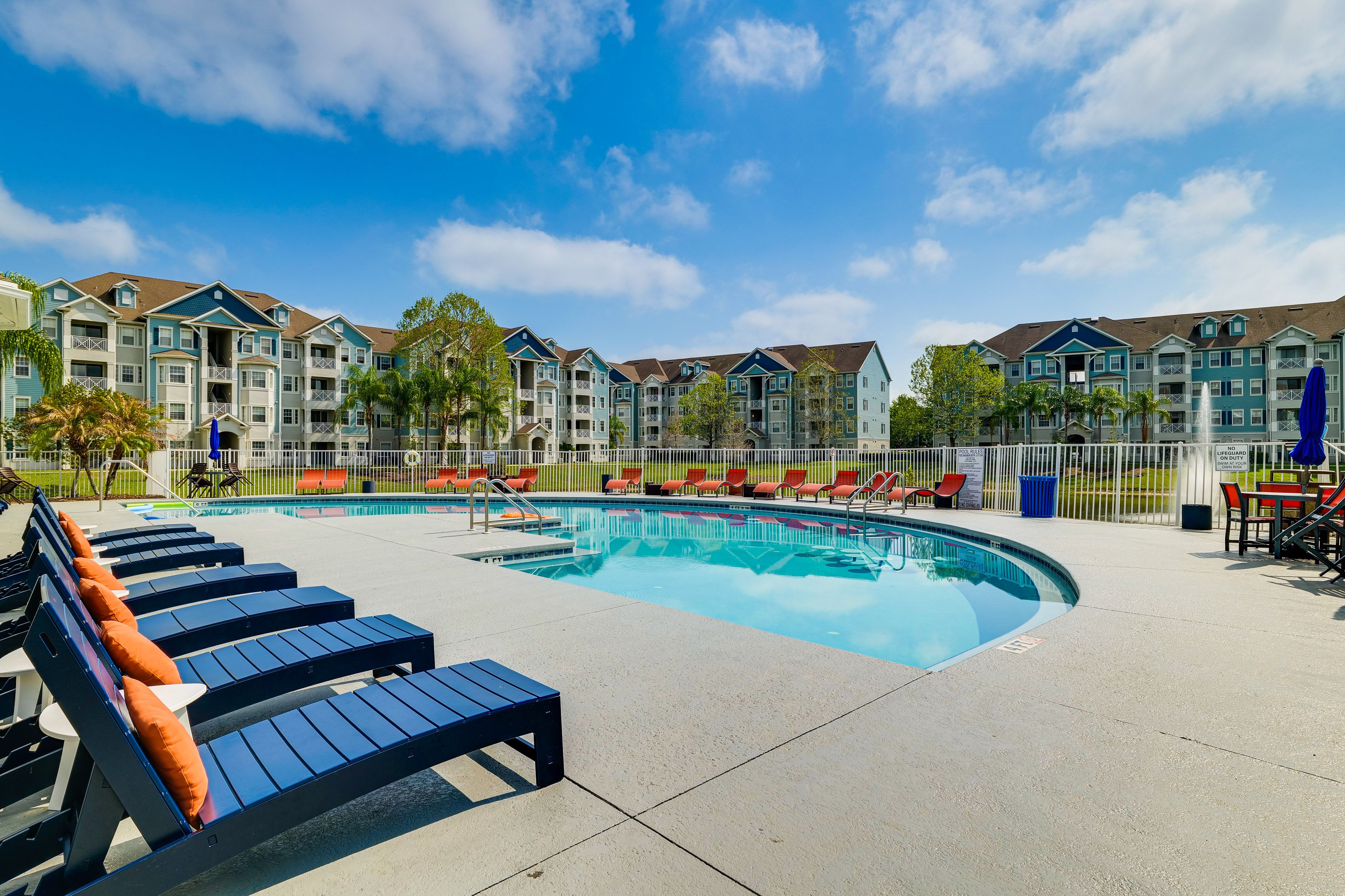 Community Amenities | Pool (Unheated) & Hot Tub | Ping-Pong Table