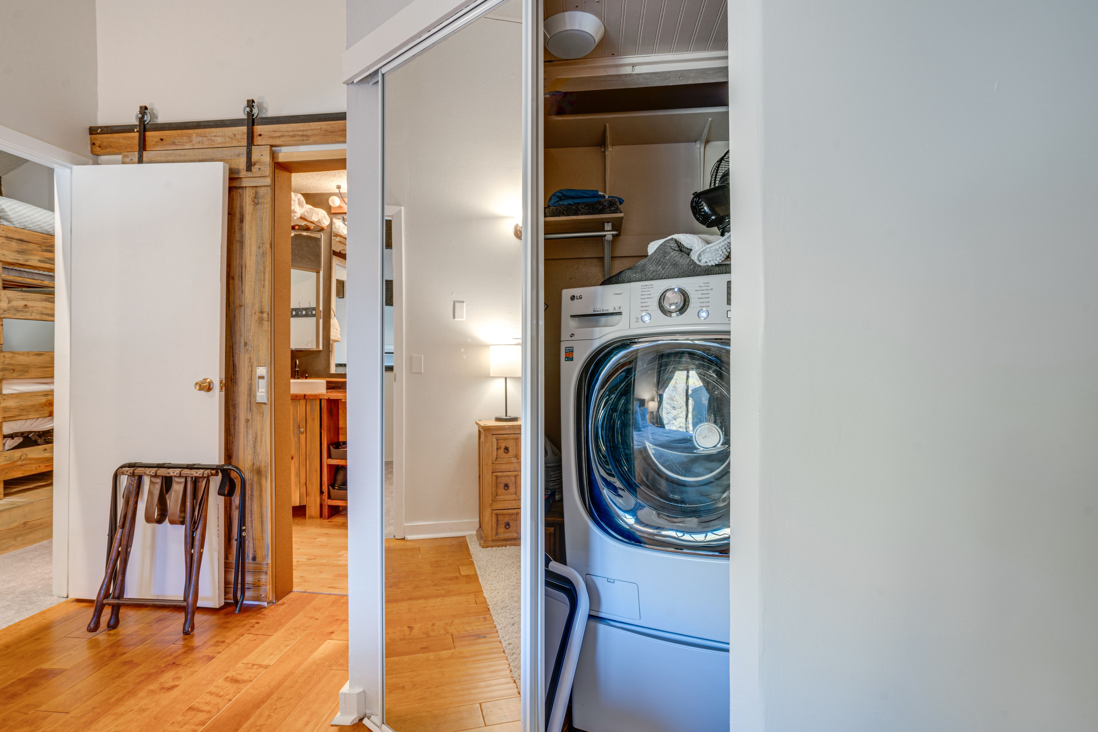 In-Unit Laundry | 2nd Floor