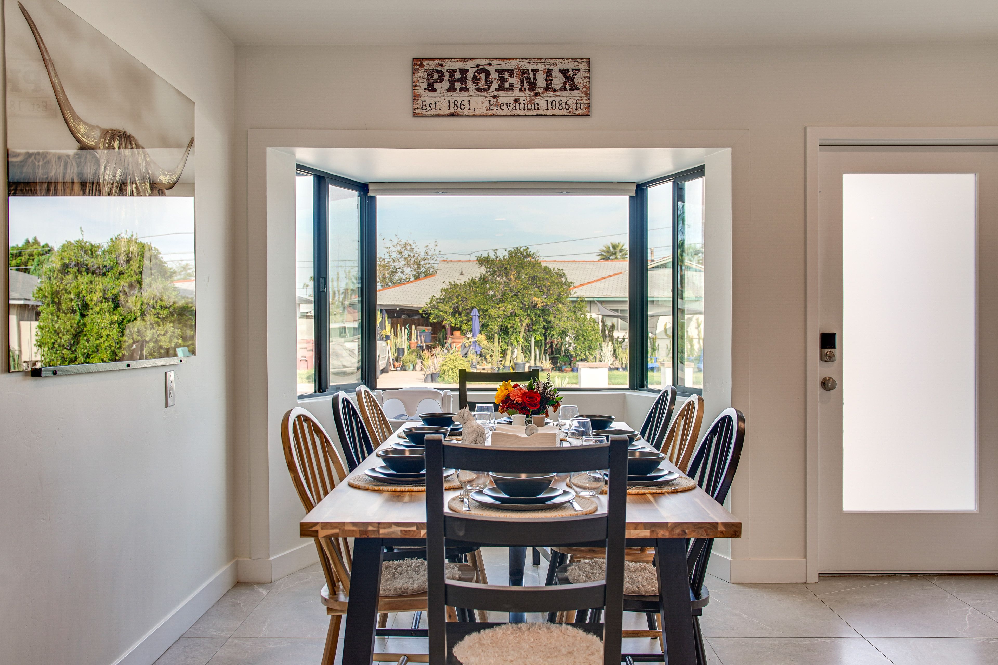 Dining Room | Dishware & Flatware