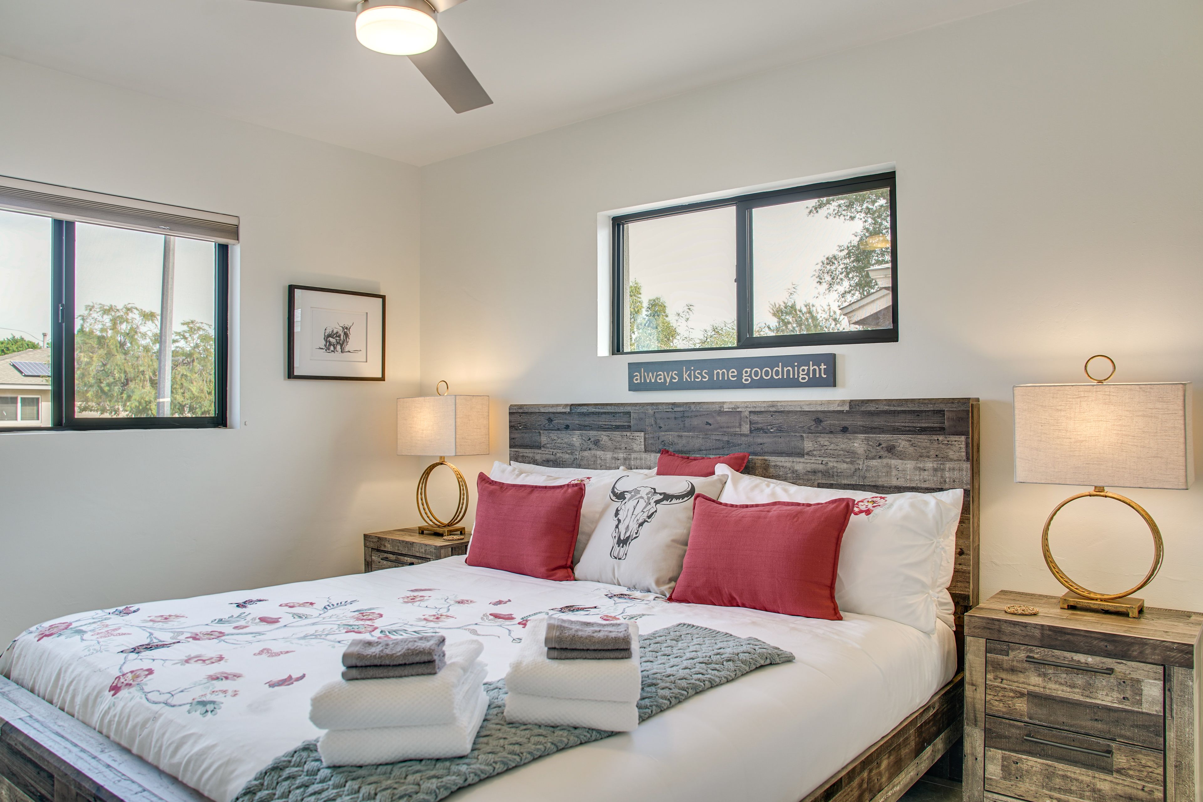 Bedroom 2 | King Bed