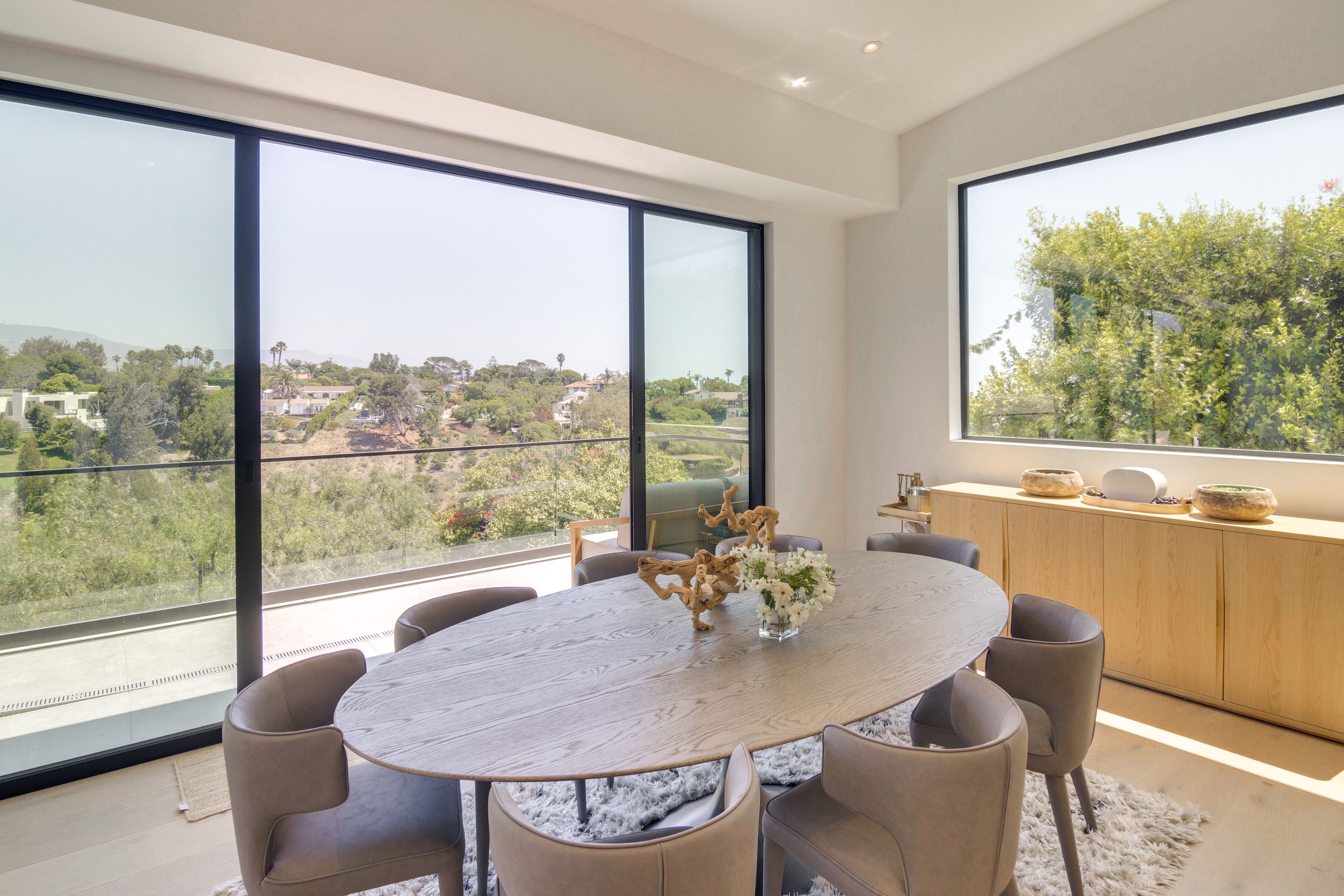 Dining Area | Main Level | Dishware & Flatware Provided