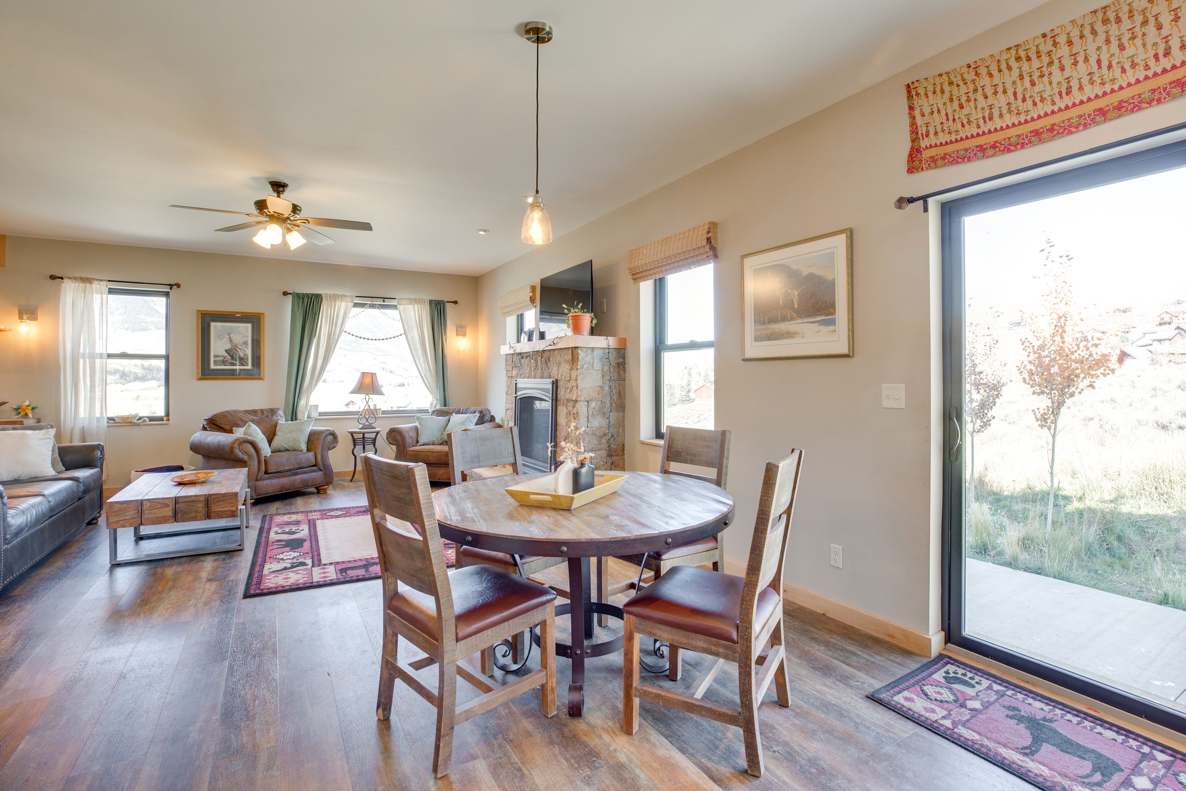 Dining Area | 1st Floor