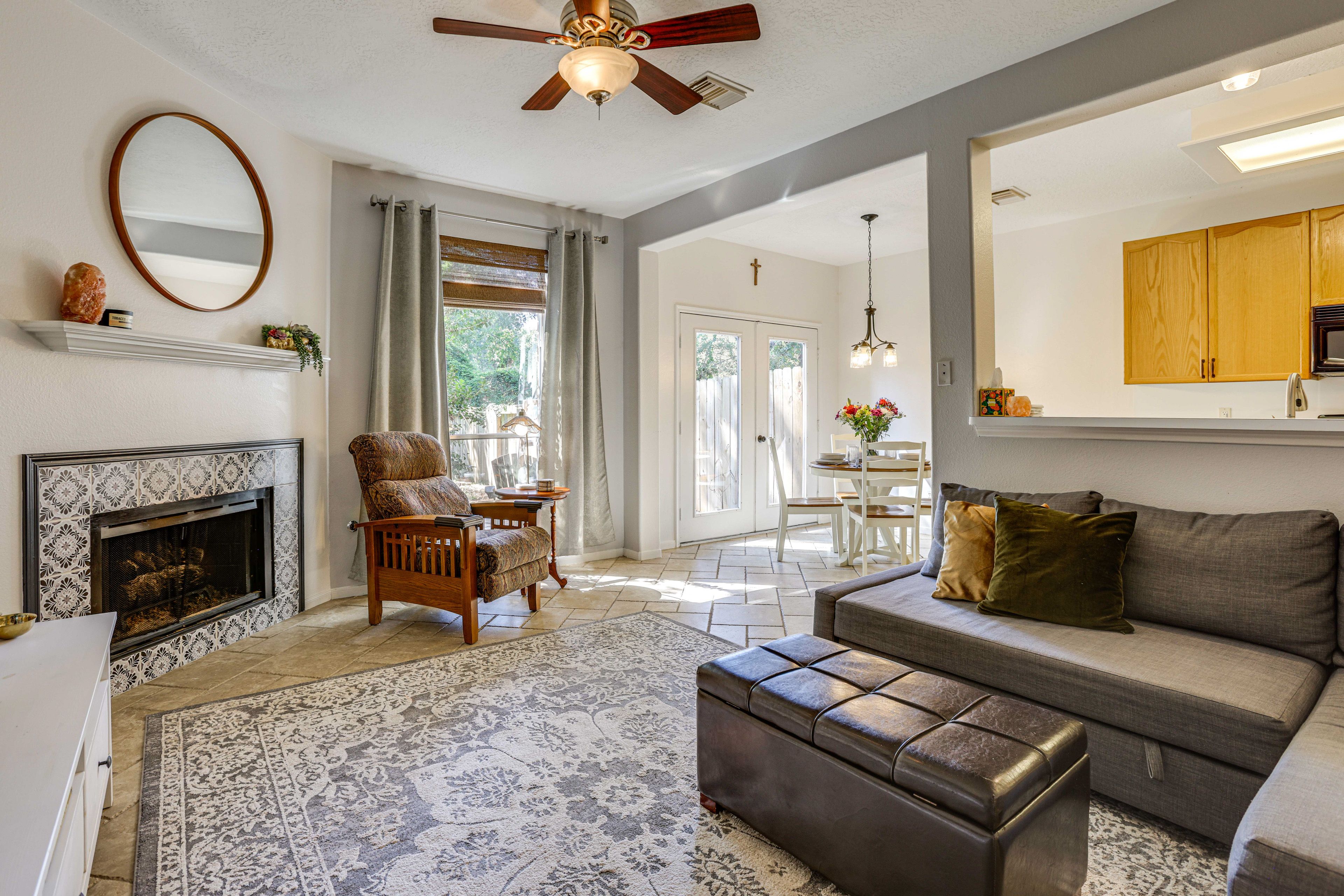 Living Room | Smart TV | Sleeper Sofa | 1st Floor