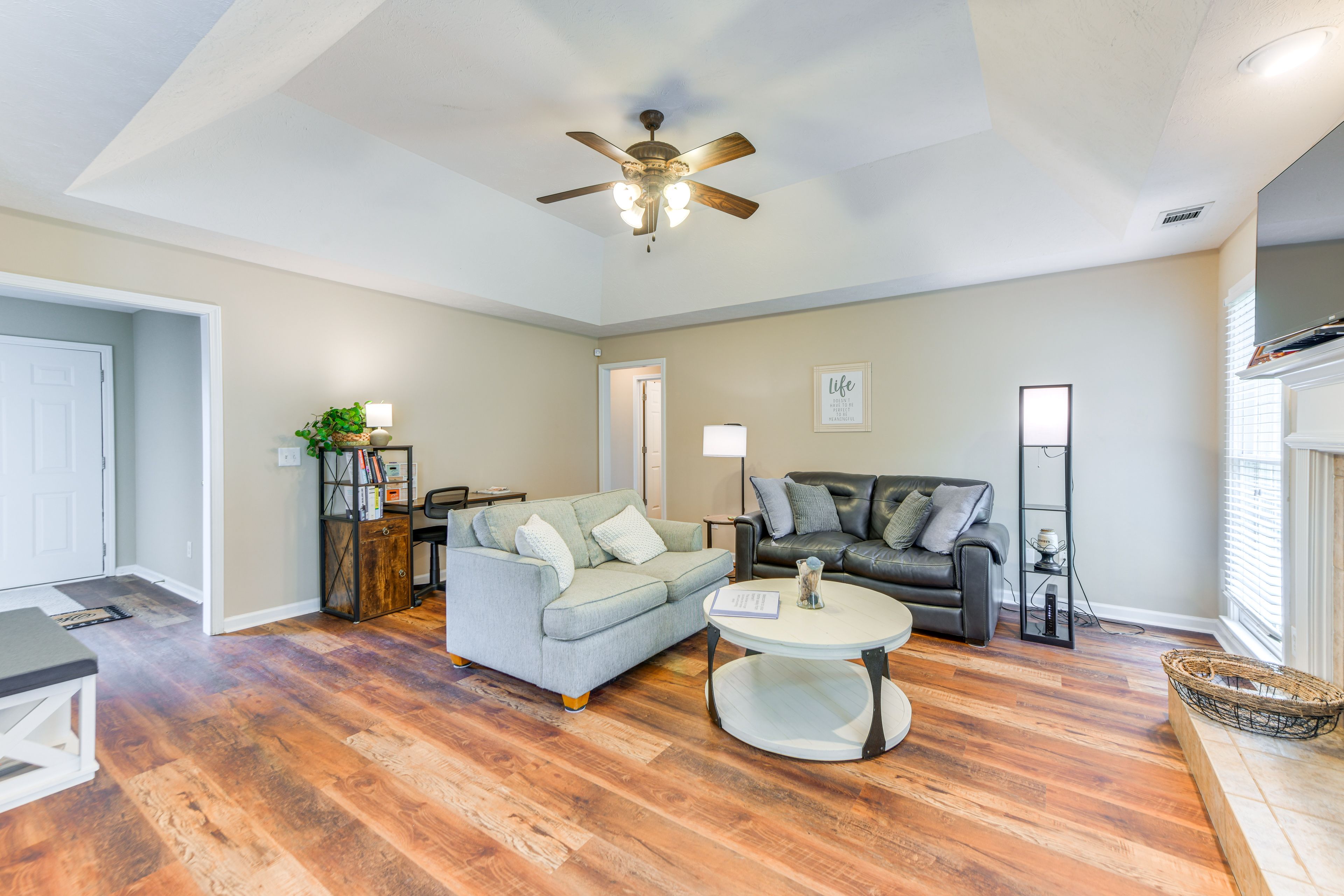 Interior | Single-Story House | In-Unit Laundry