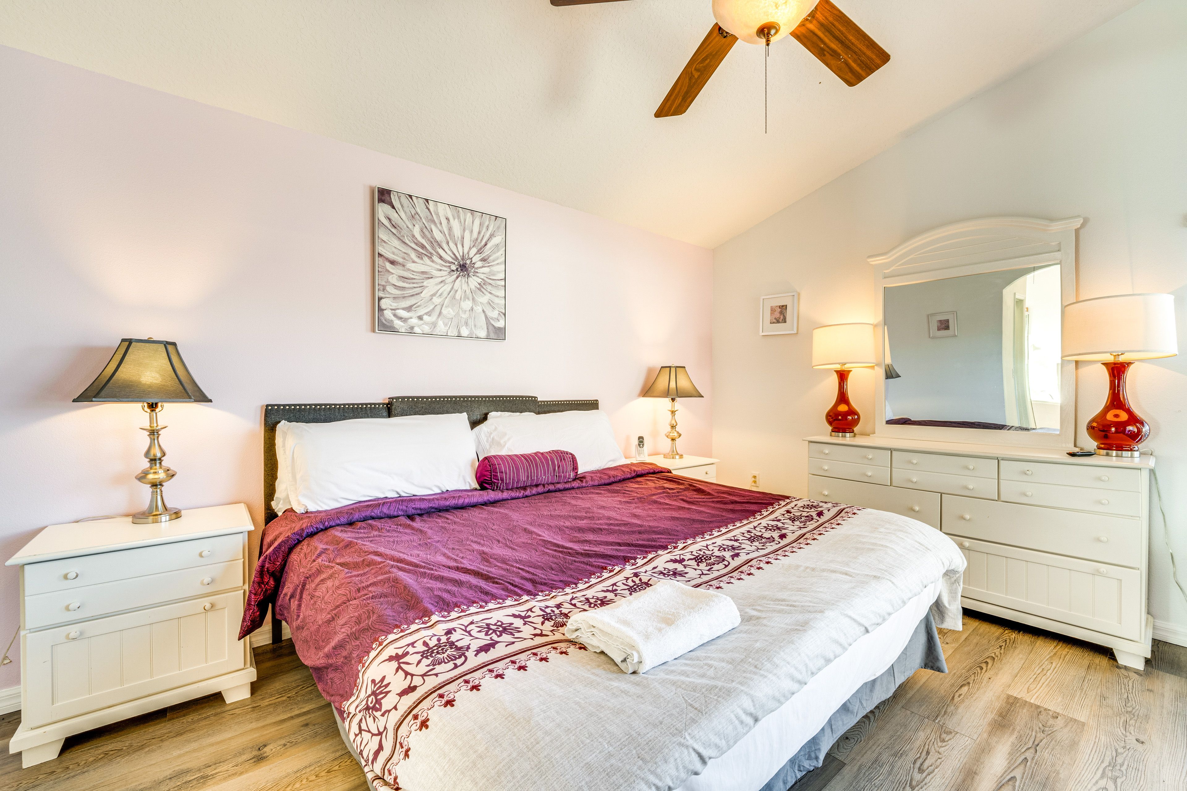 Bedroom 1 | King Bed | Linens Provided