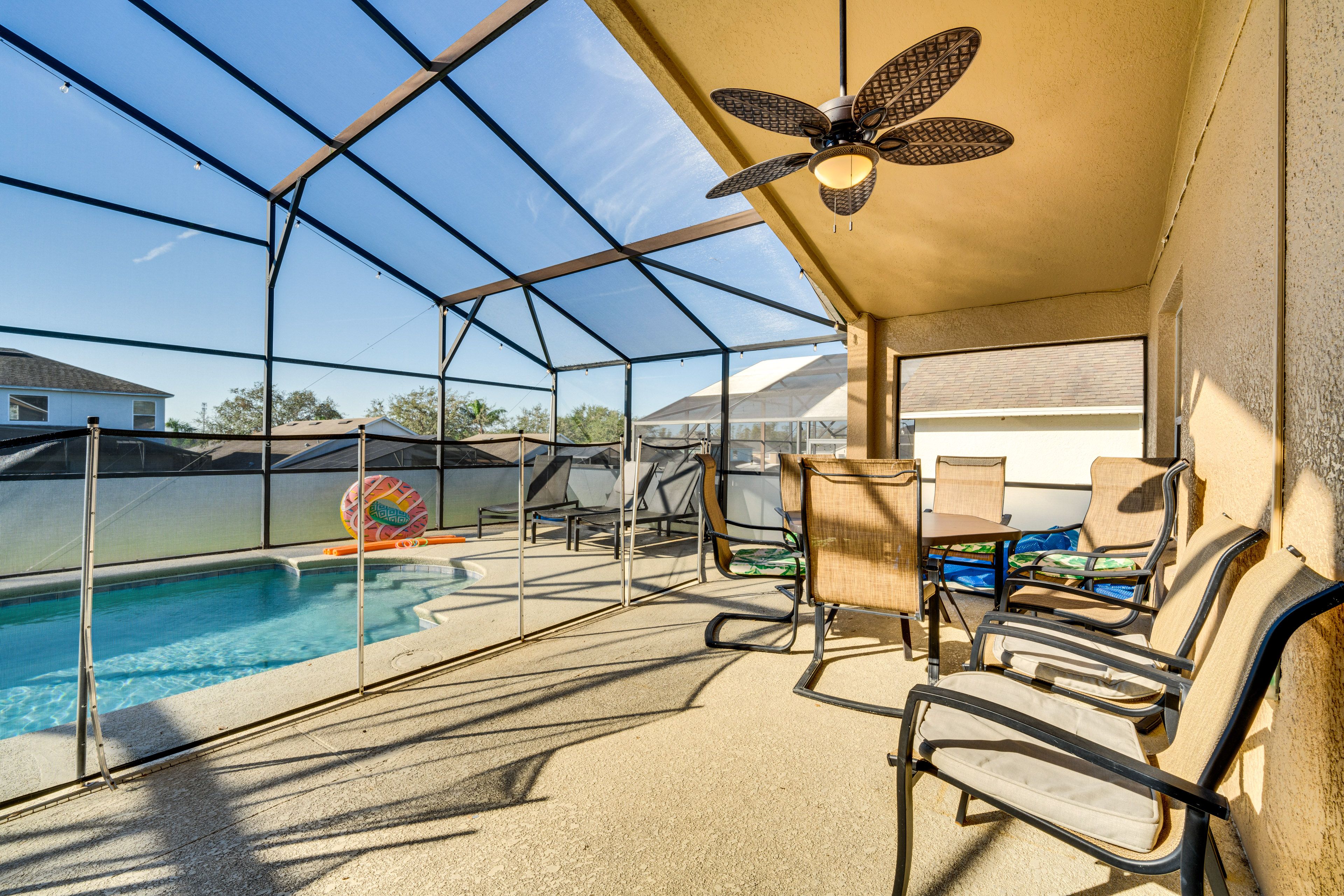 Covered Patio | Outdoor Dining Area | Gas Grill