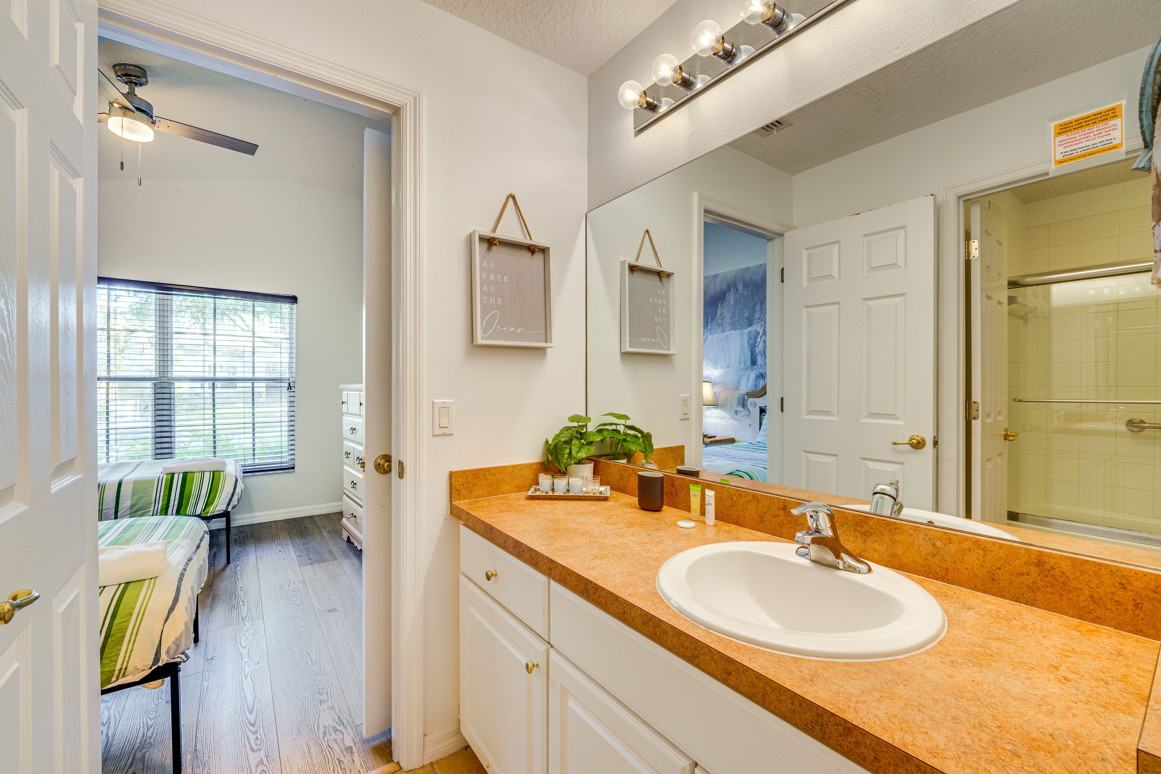 En-Suite Bathroom | Hair Dryer
