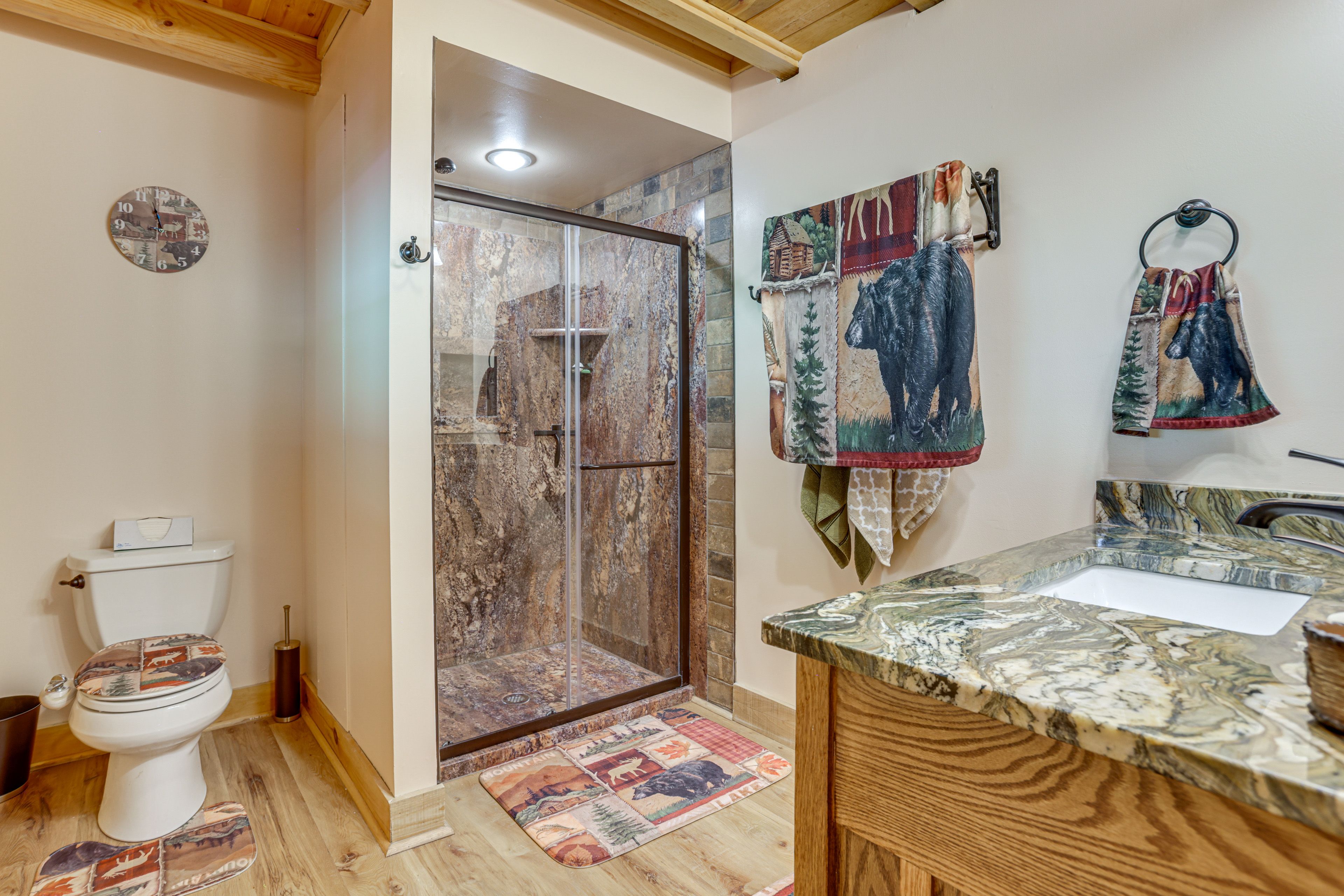 Bathroom | 1st Floor