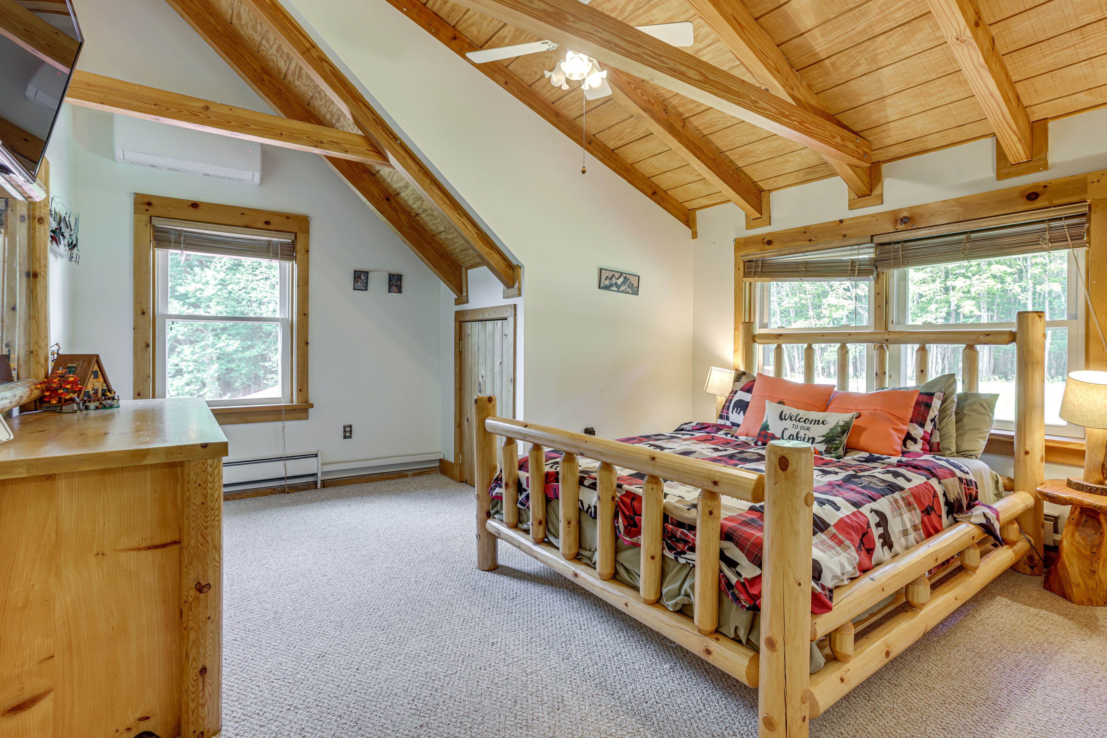 Bedroom 4 | Queen Bed | 2nd Floor