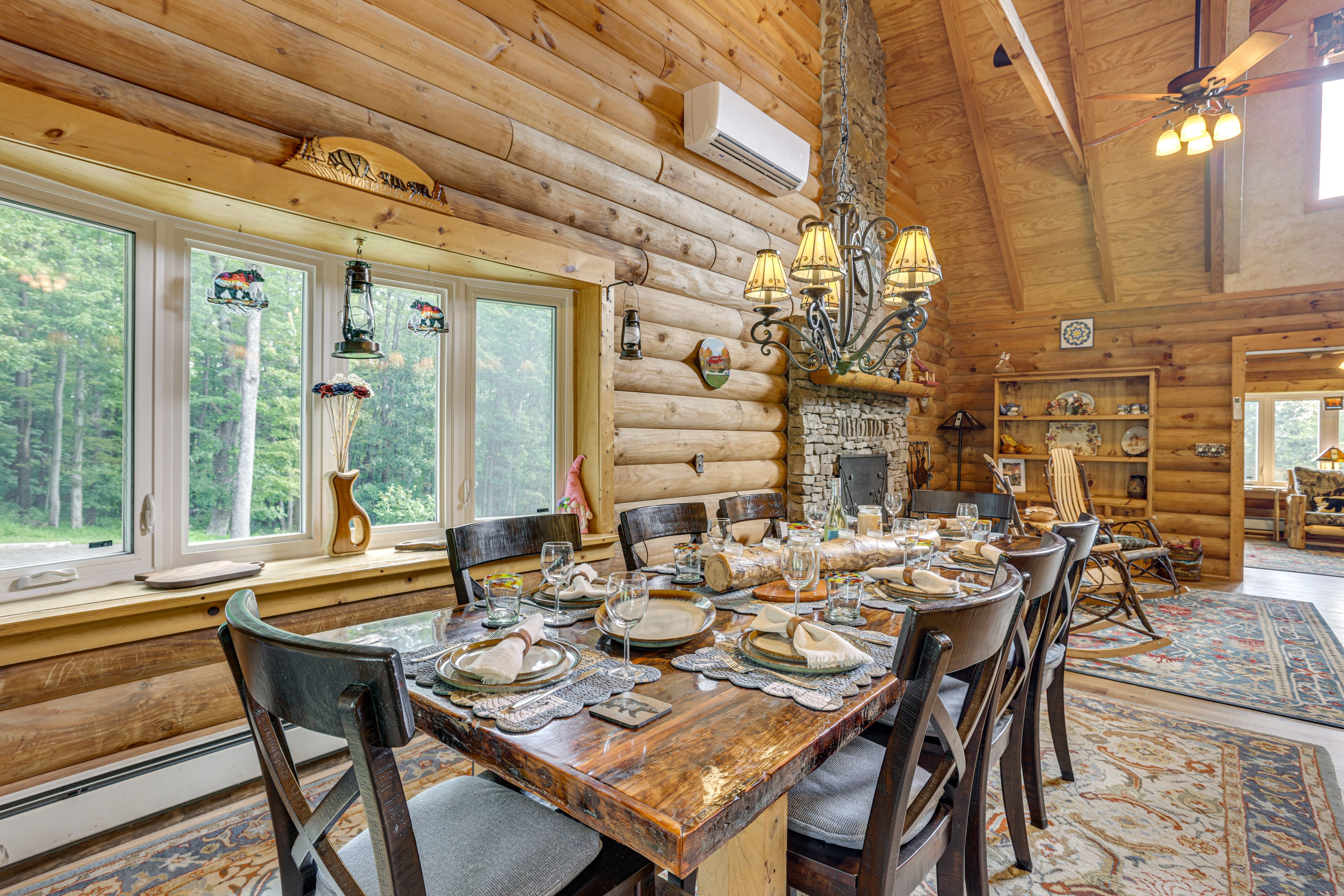 Dining Area | 1st Floor