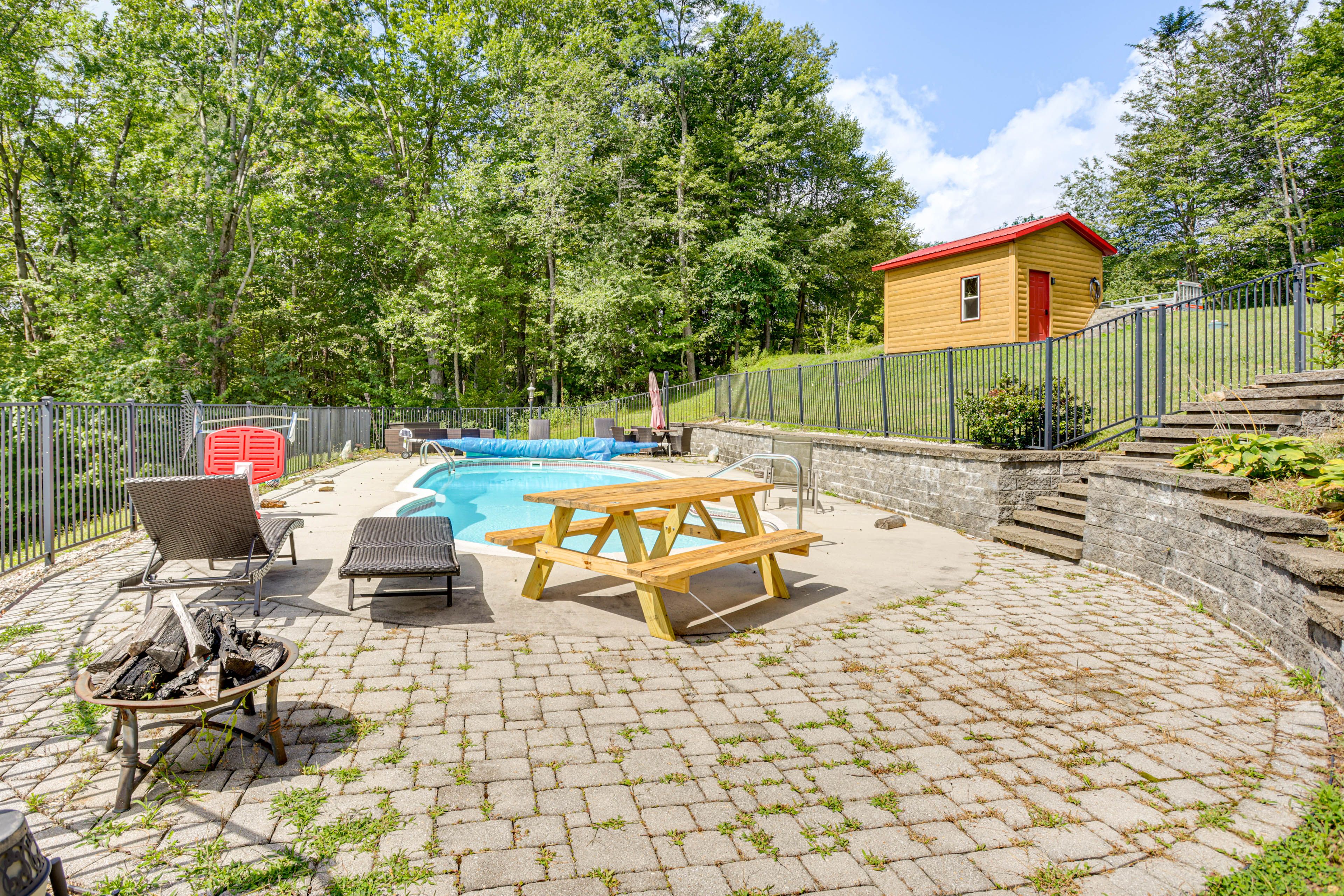 Private Seasonal Pool (Heated, Open June-September) | Outdoor Dining