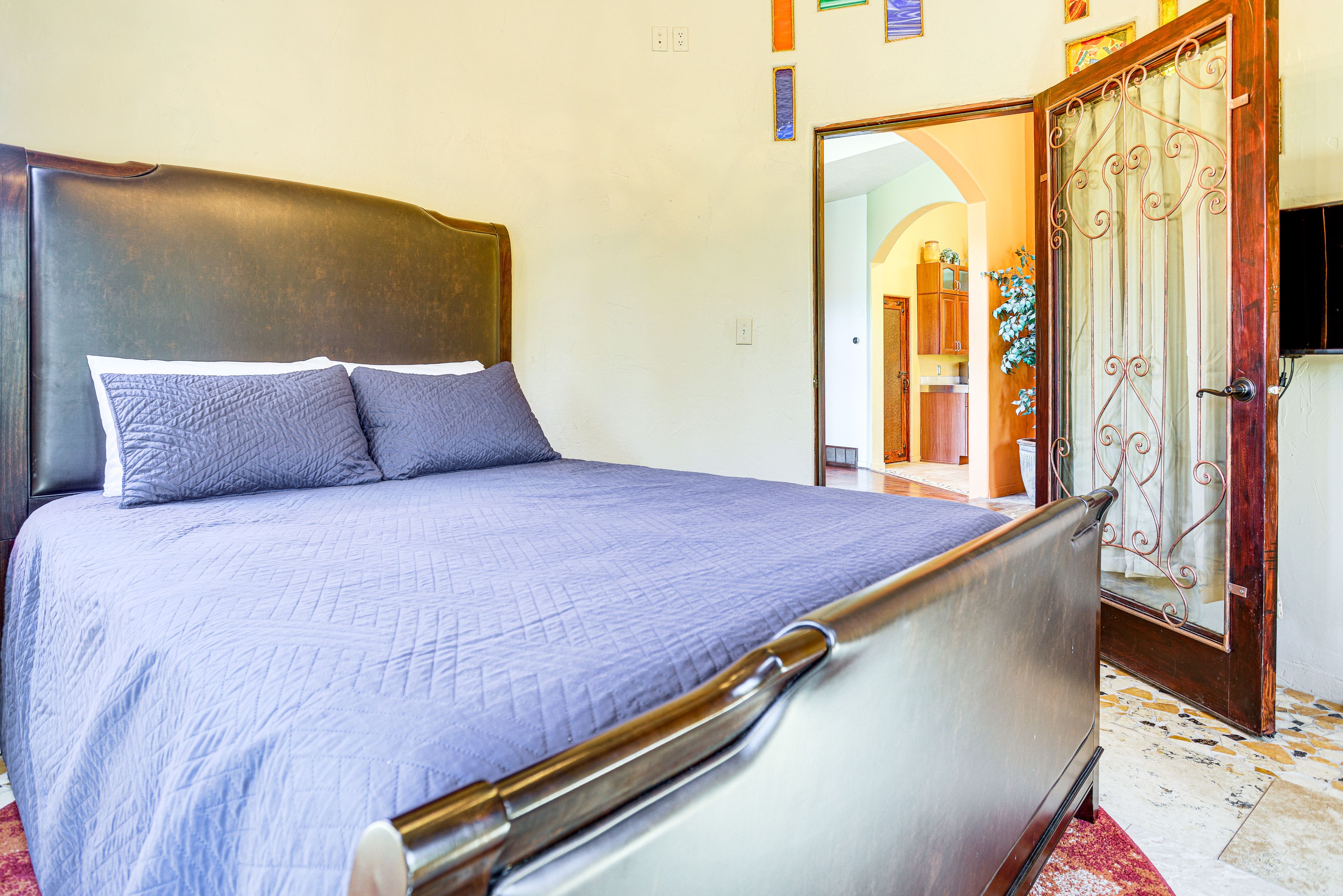 Bedroom 4 | Queen Bed | 1st Floor