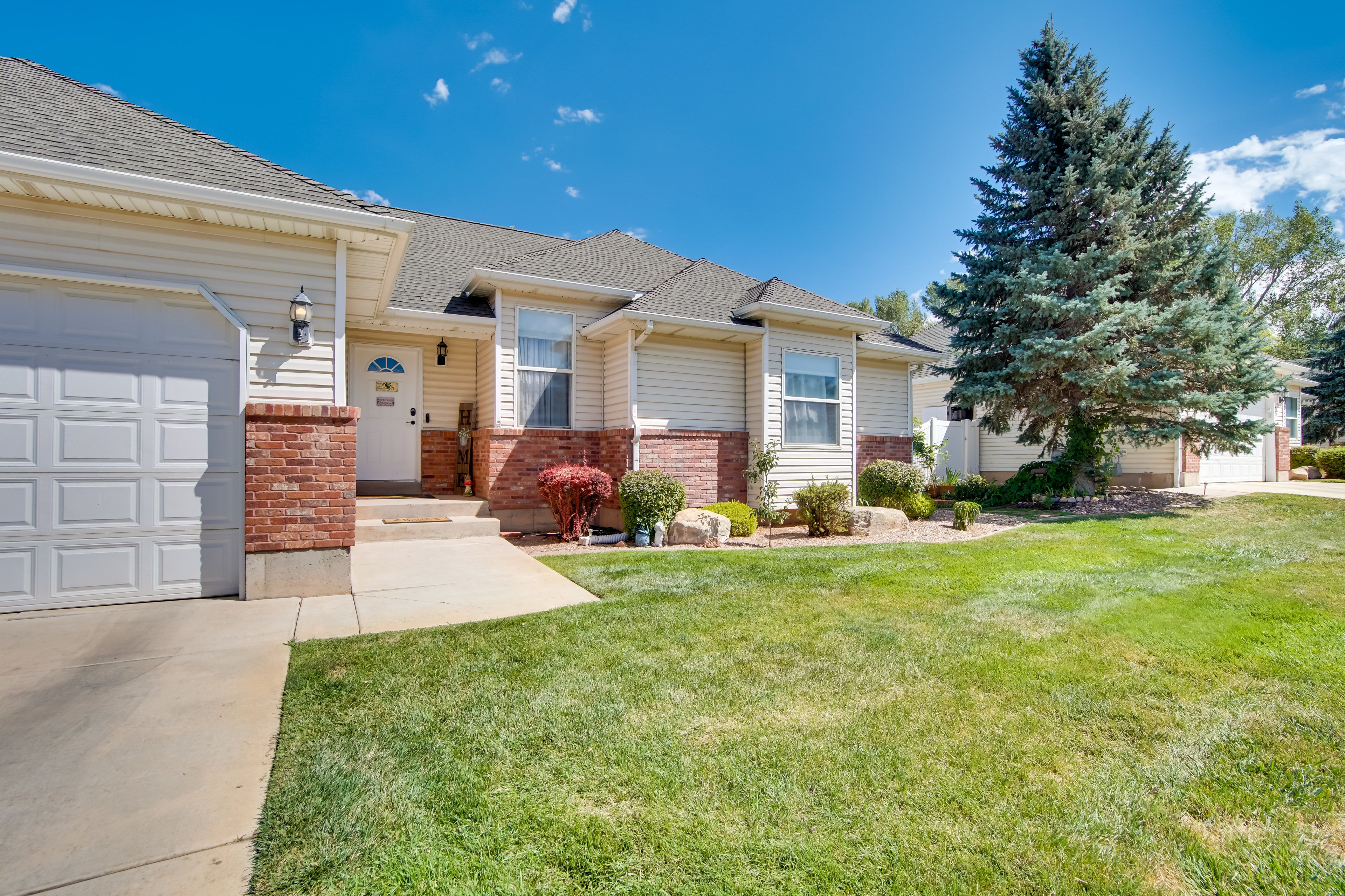 Exterior | Basement-Level Apartment Unit | 21 Mi to Kolob Canyons