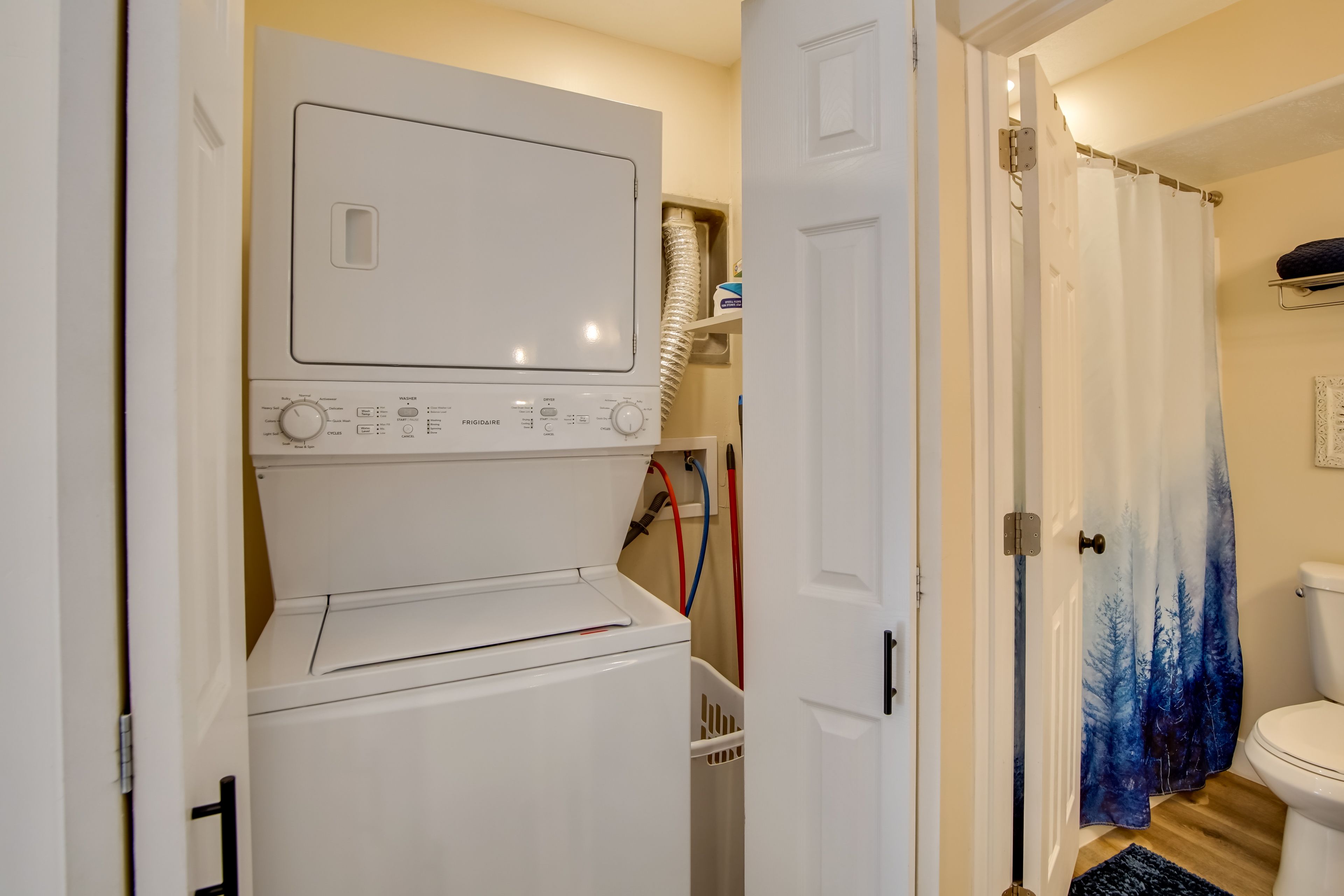 Washer & Dryer