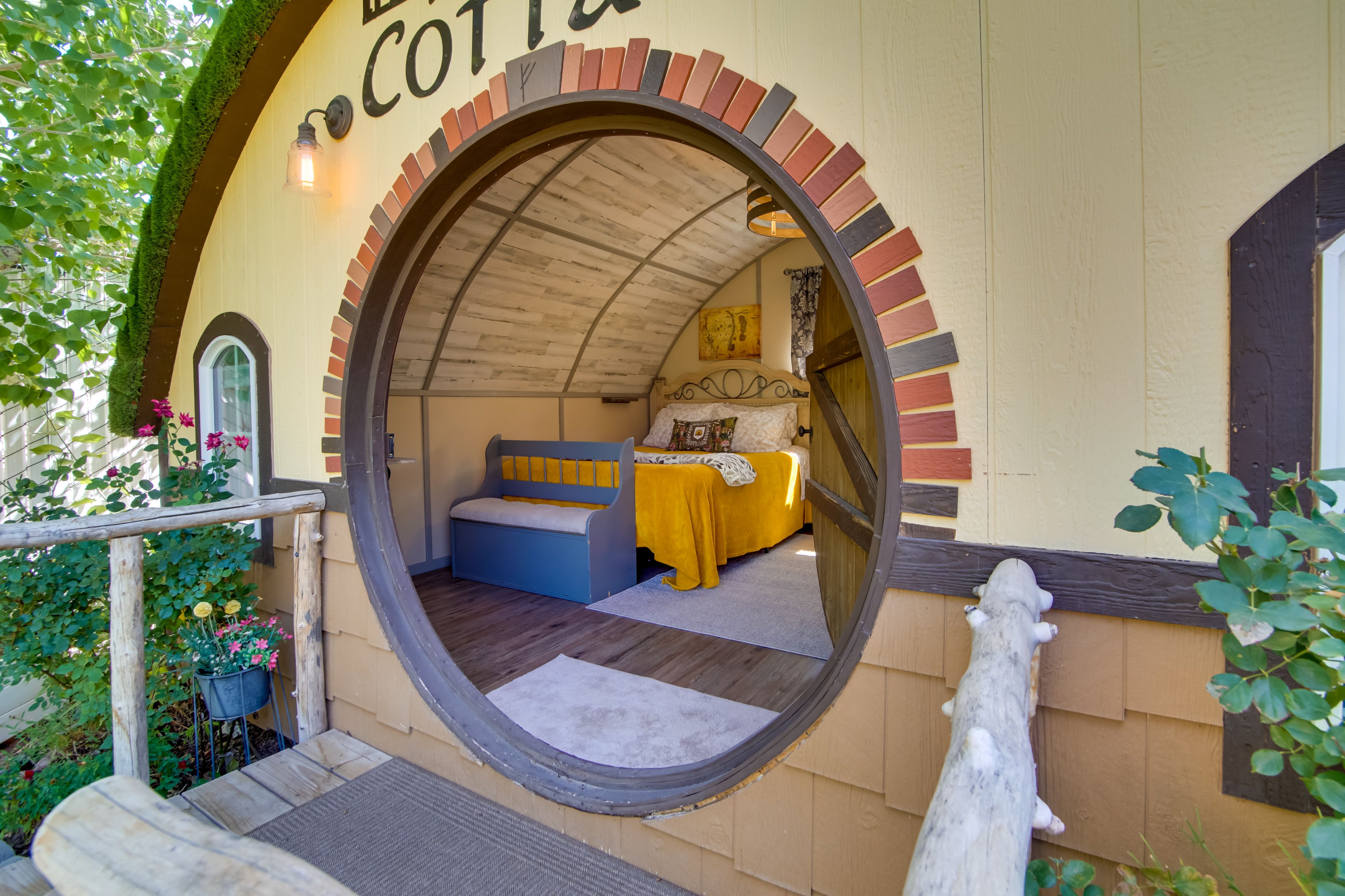 Cottage Entry | Shared Backyard