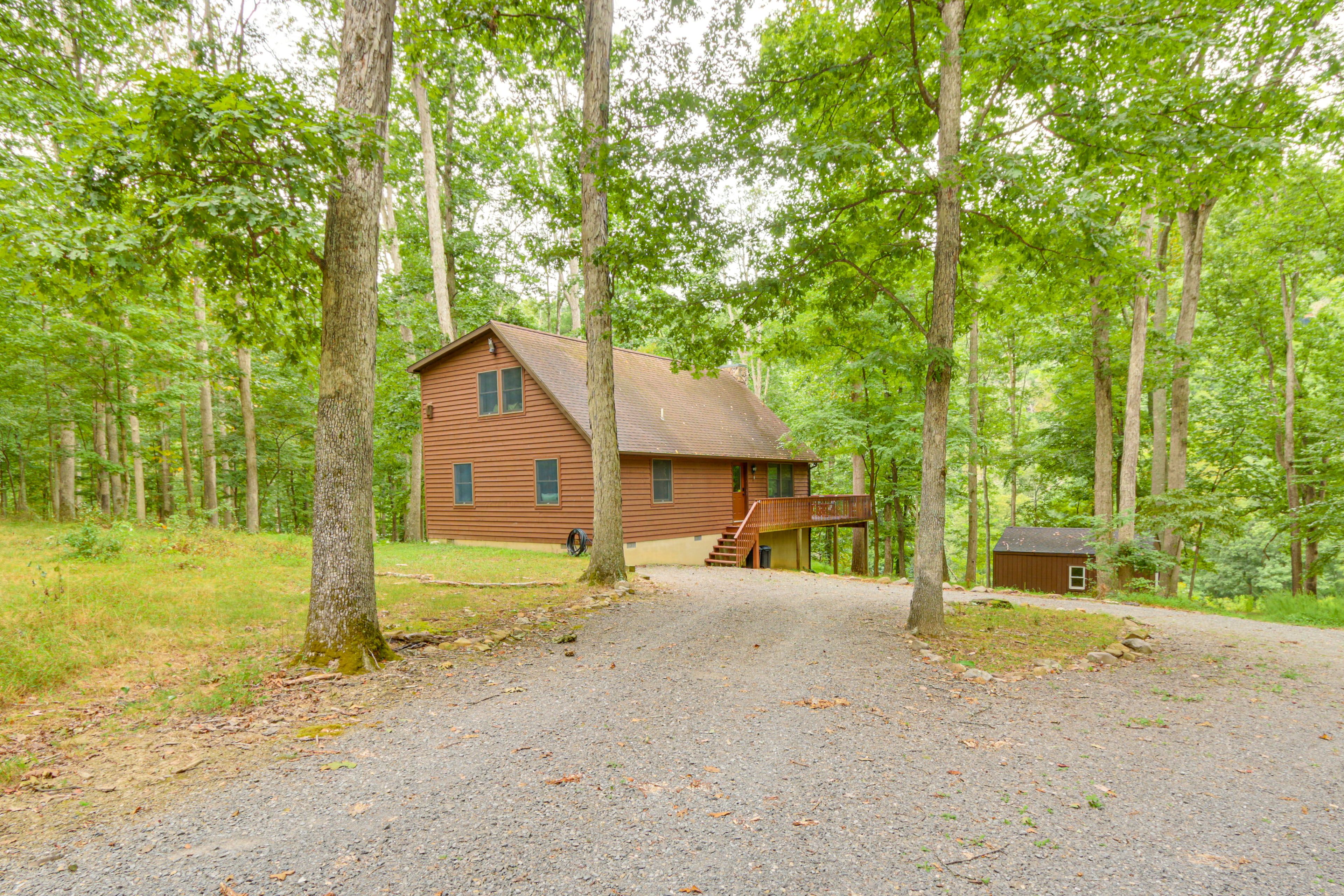 Parking | Driveway (3 Vehicles)