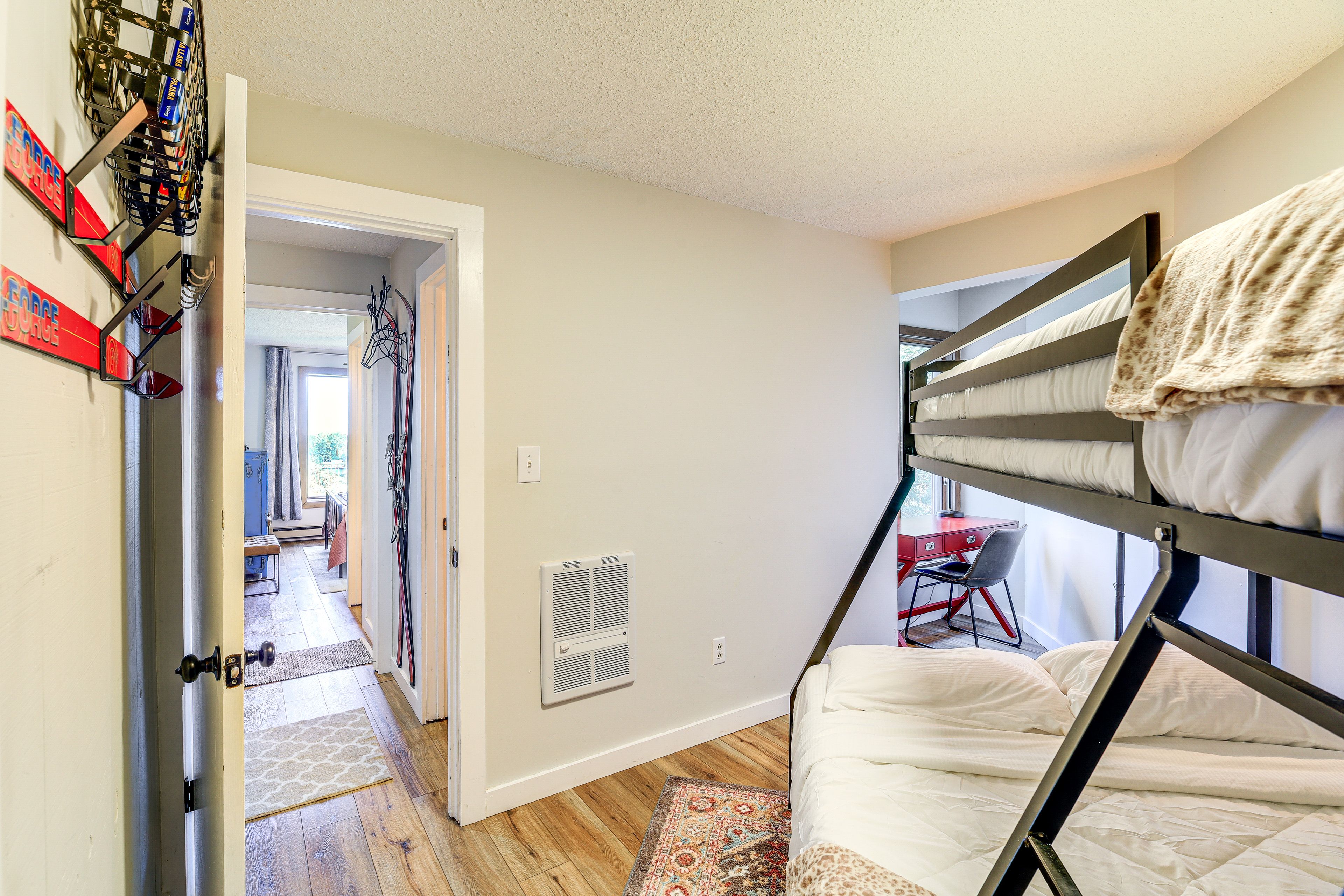 Bedroom 2 | Full Bunk Bed | Workspace