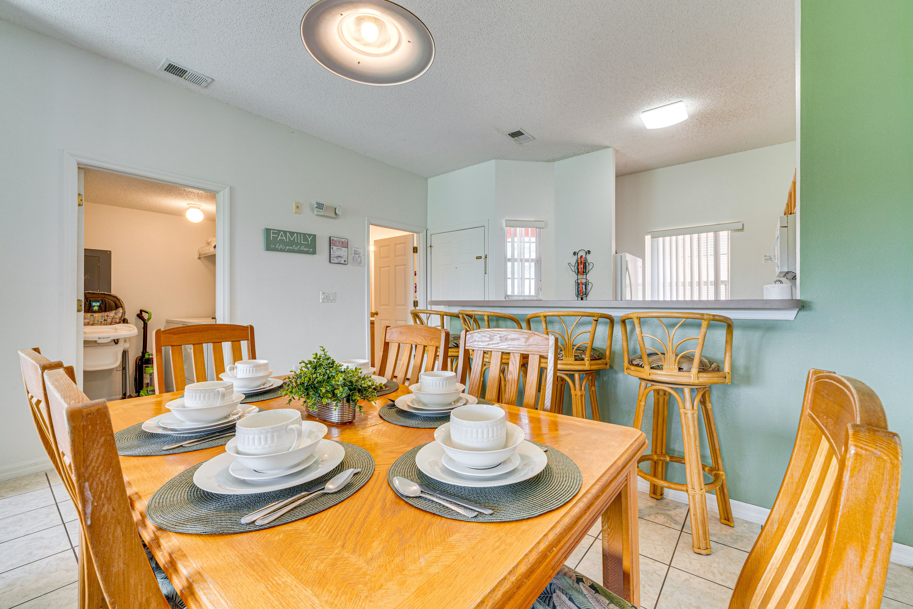 Dining Area | Dishware & Flatware Provided | 1st Floor