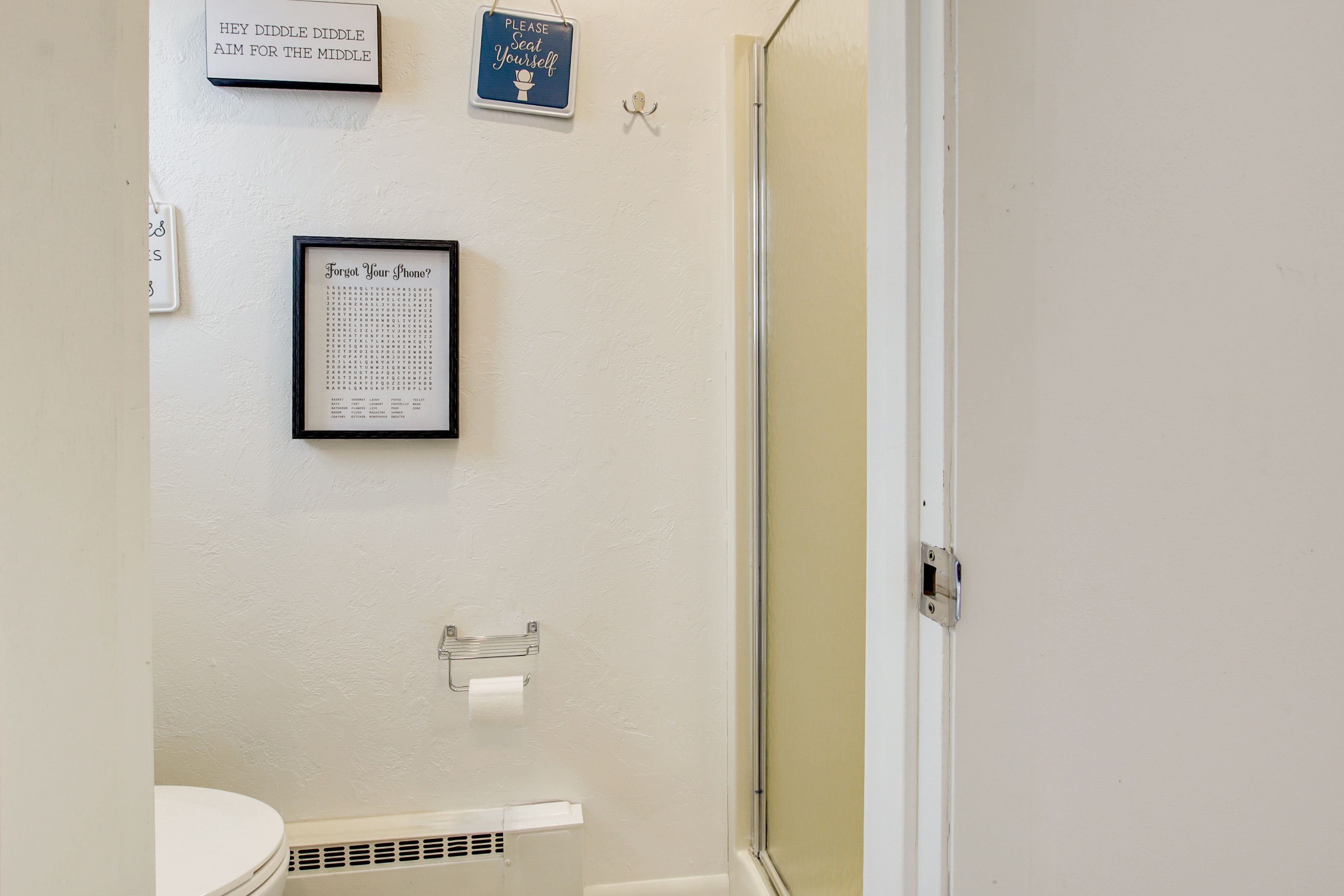 Full Bathroom | Washer & Dryer | Towels Provided