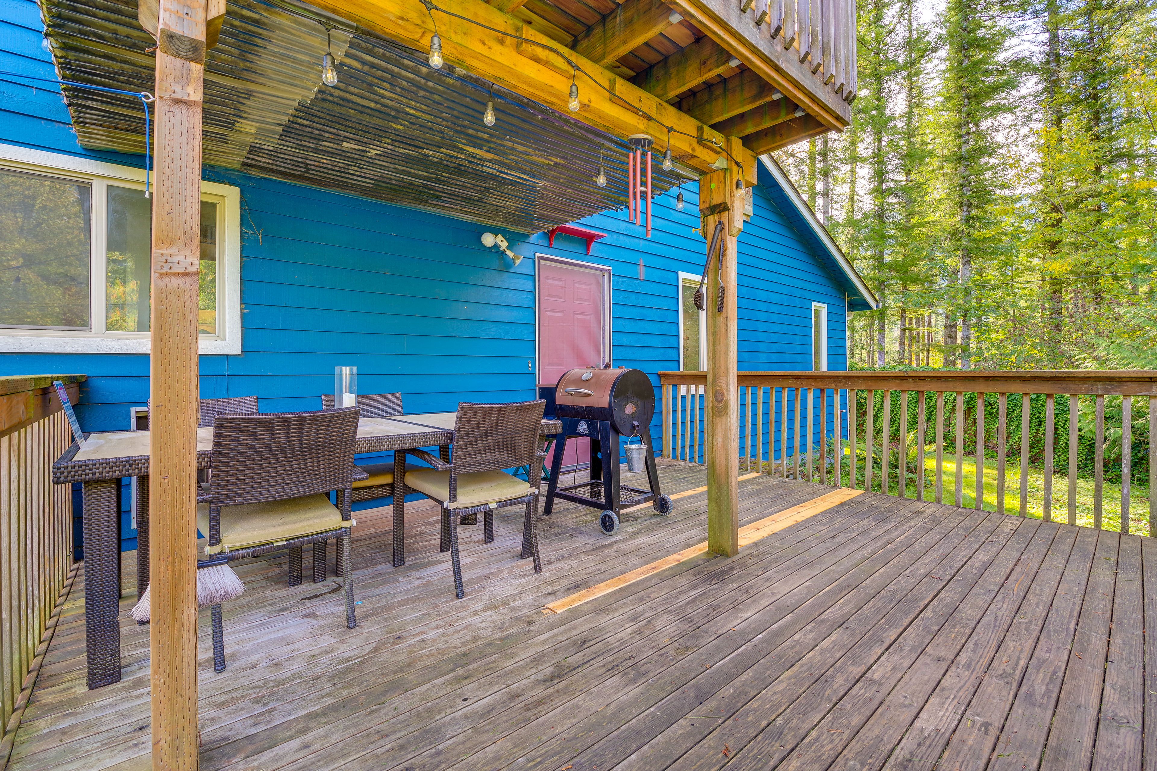 Deck | Electric Pellet Grill | Outdoor Dining