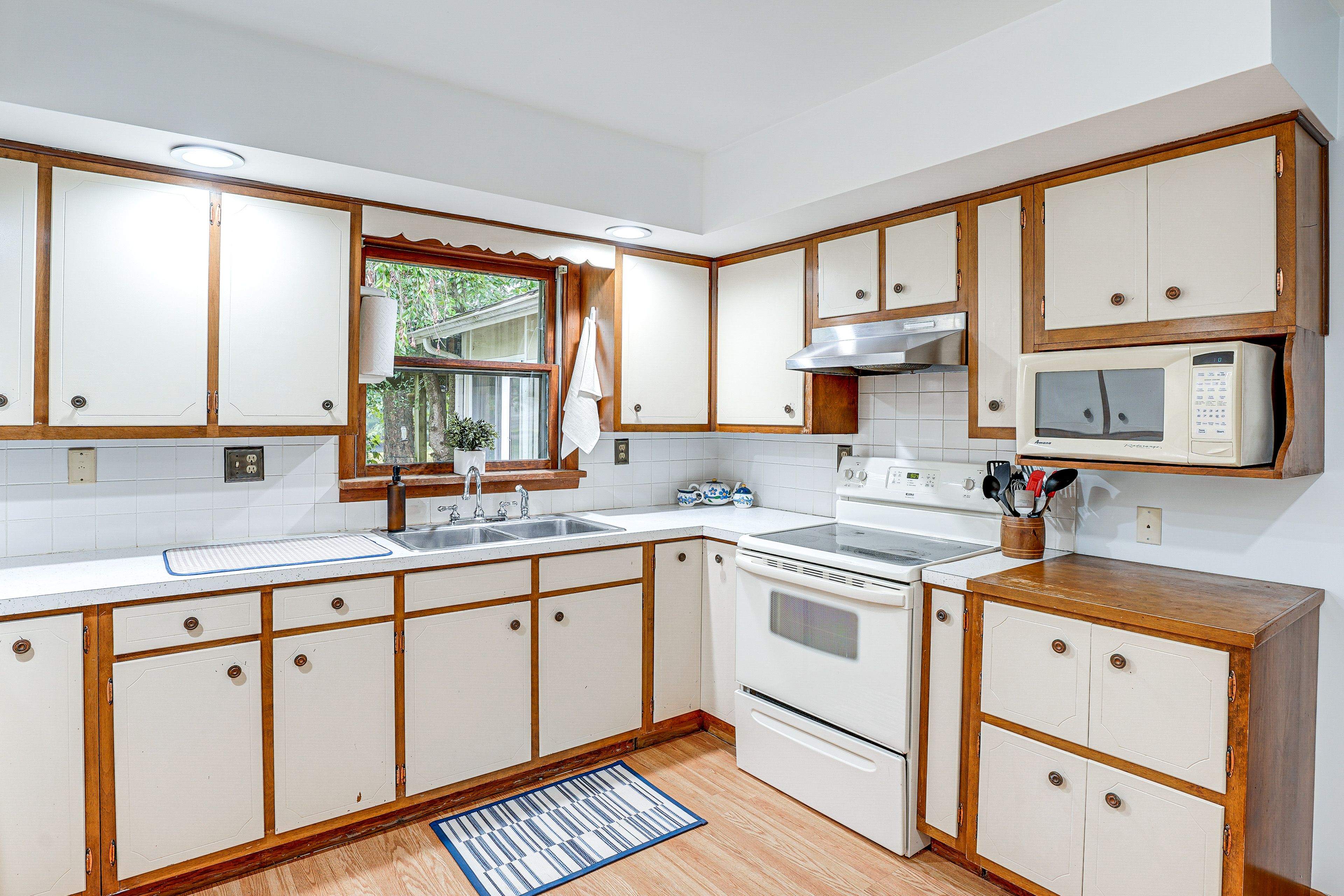 Kitchen | Cooking Basics | Drip Coffee Maker | Microwave