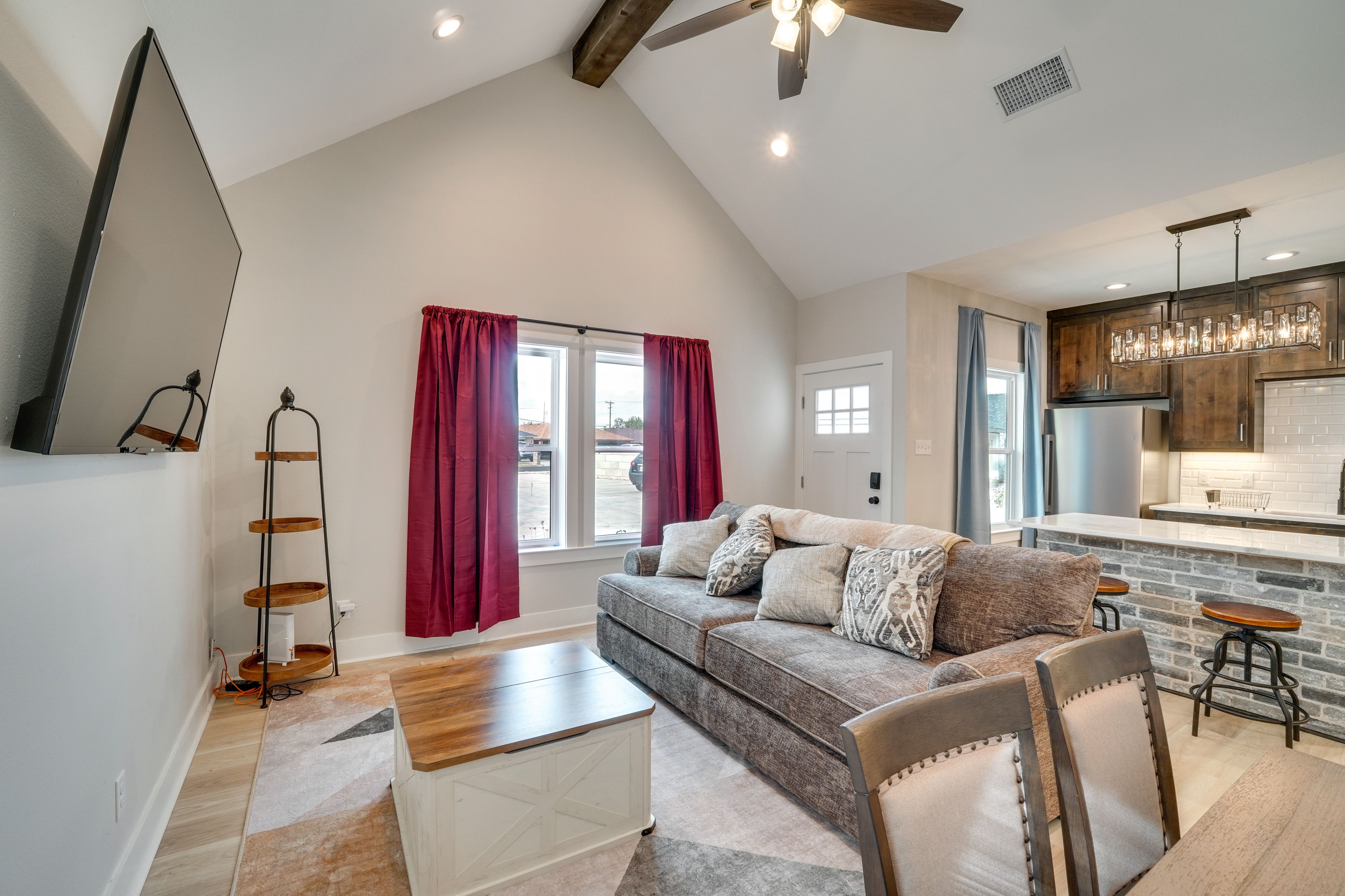 San Angelo Vacation Rental | 2BR | 2BA | 950 Sq Ft | Small Threshold to Enter