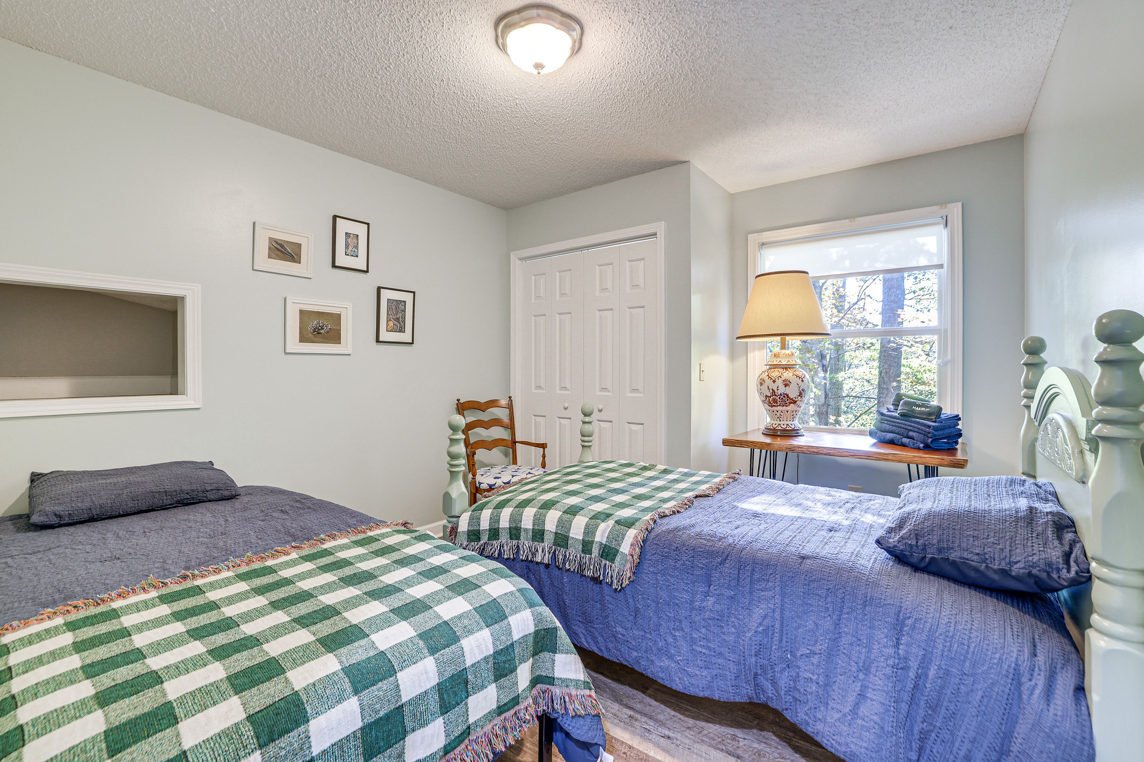 Bedroom 4 | 2 Twin Beds | 2nd Floor