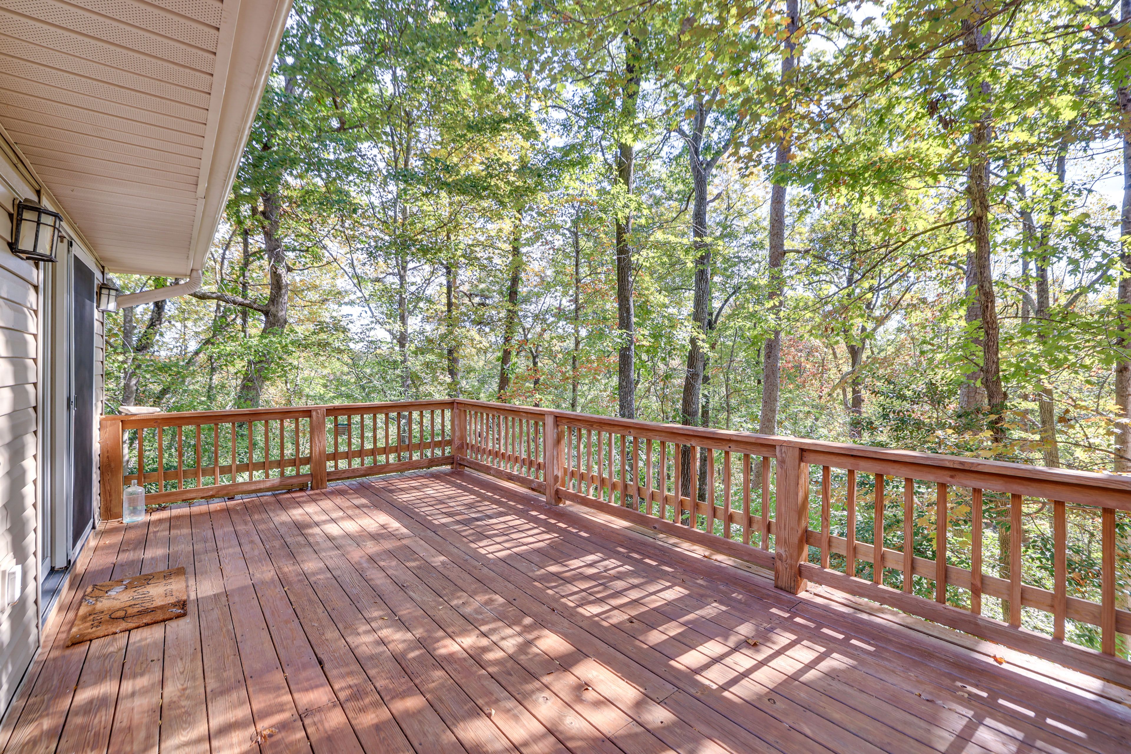 Deck | Forest Views