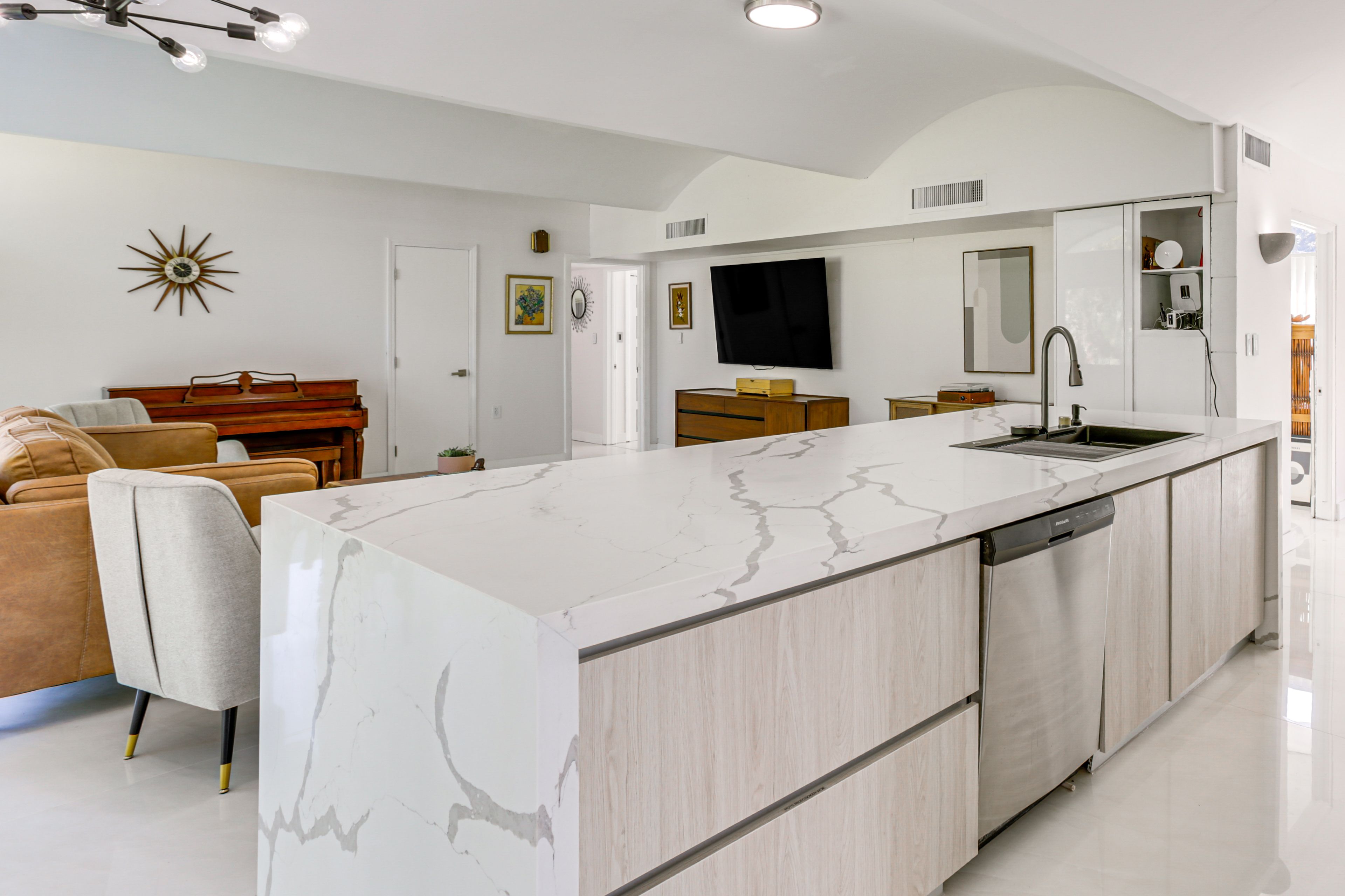 Breakfast Bar
